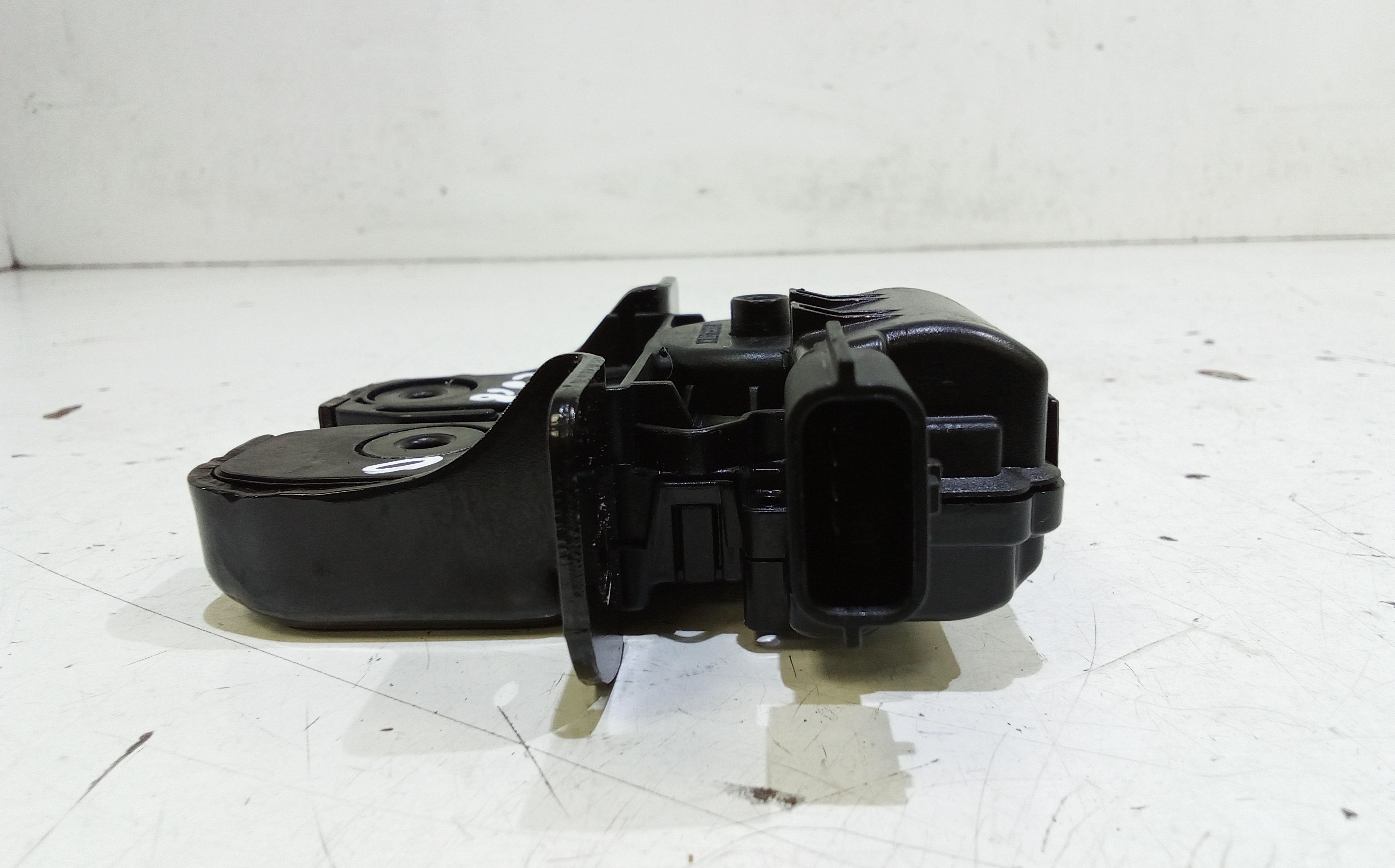 Serratura Cofano Posteriore RENAULT Clio Serie IV (12>19)