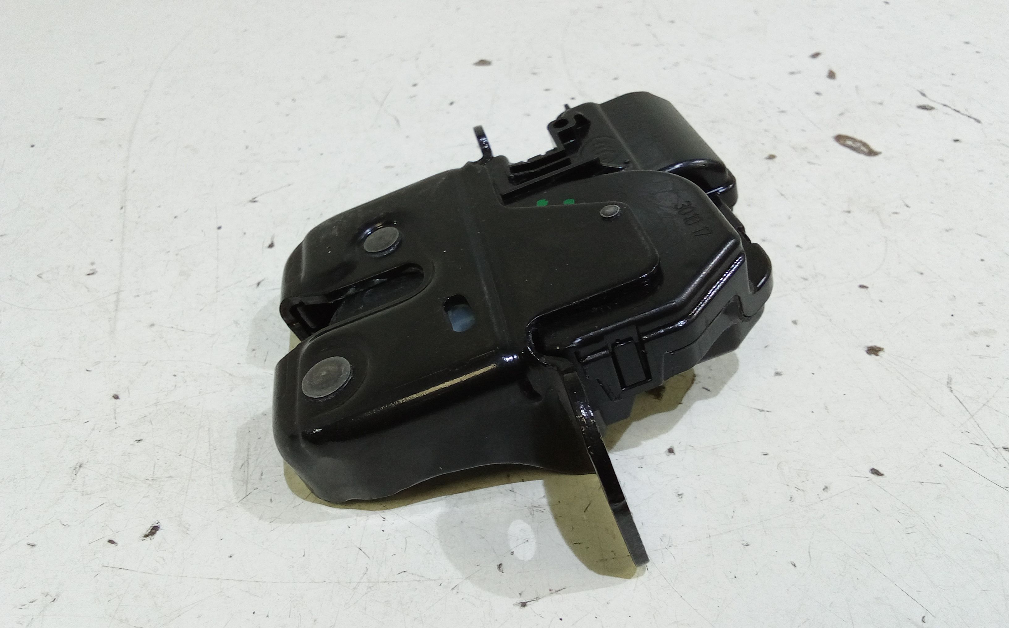 Serratura Cofano Posteriore RENAULT Clio Serie IV (12>19)