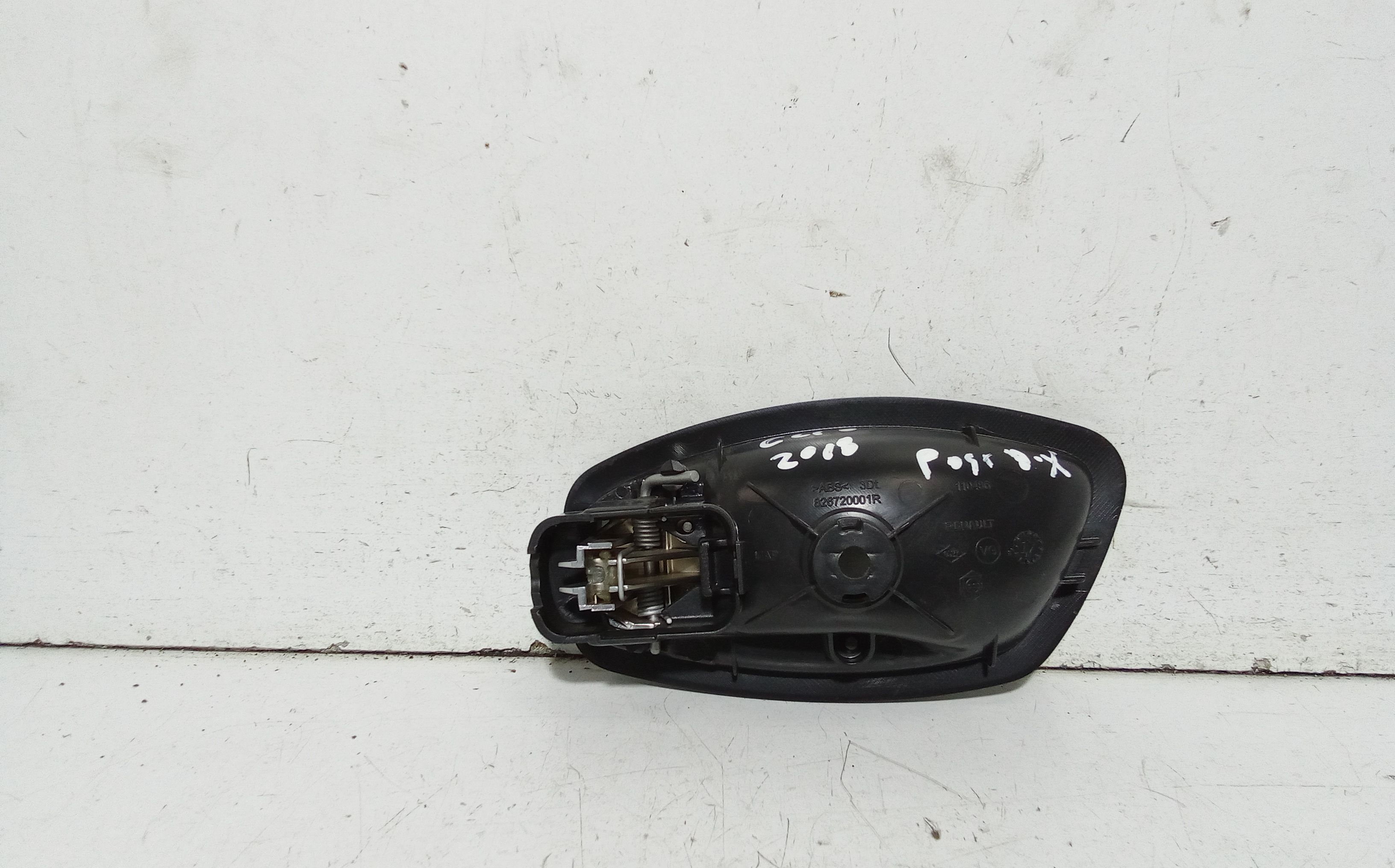 Maniglia interna Posteriore Destra RENAULT Clio Serie IV (12>19)