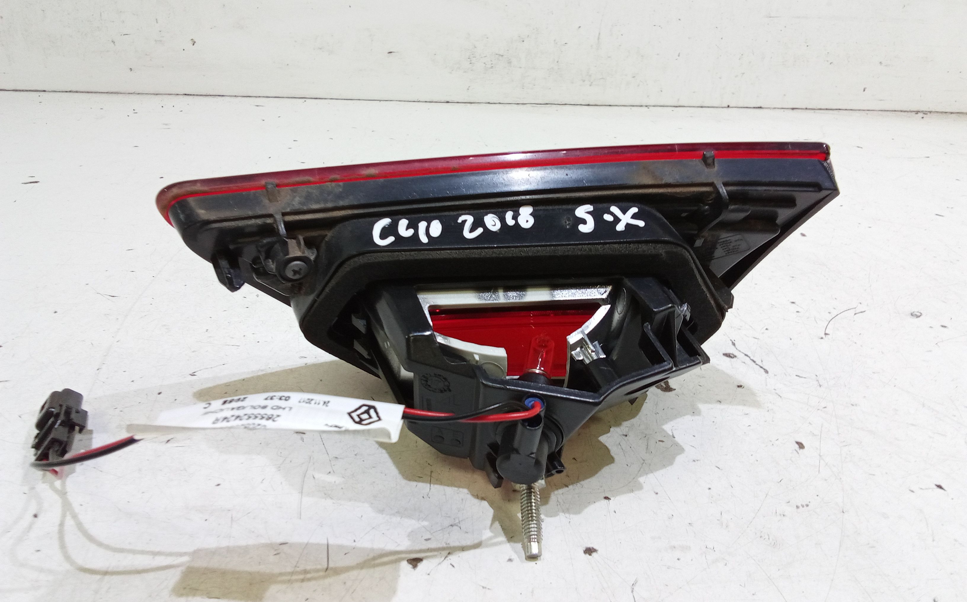 Stop Posteriore Sinistro Integrato nel Portello RENAULT Clio Serie IV (12>19)