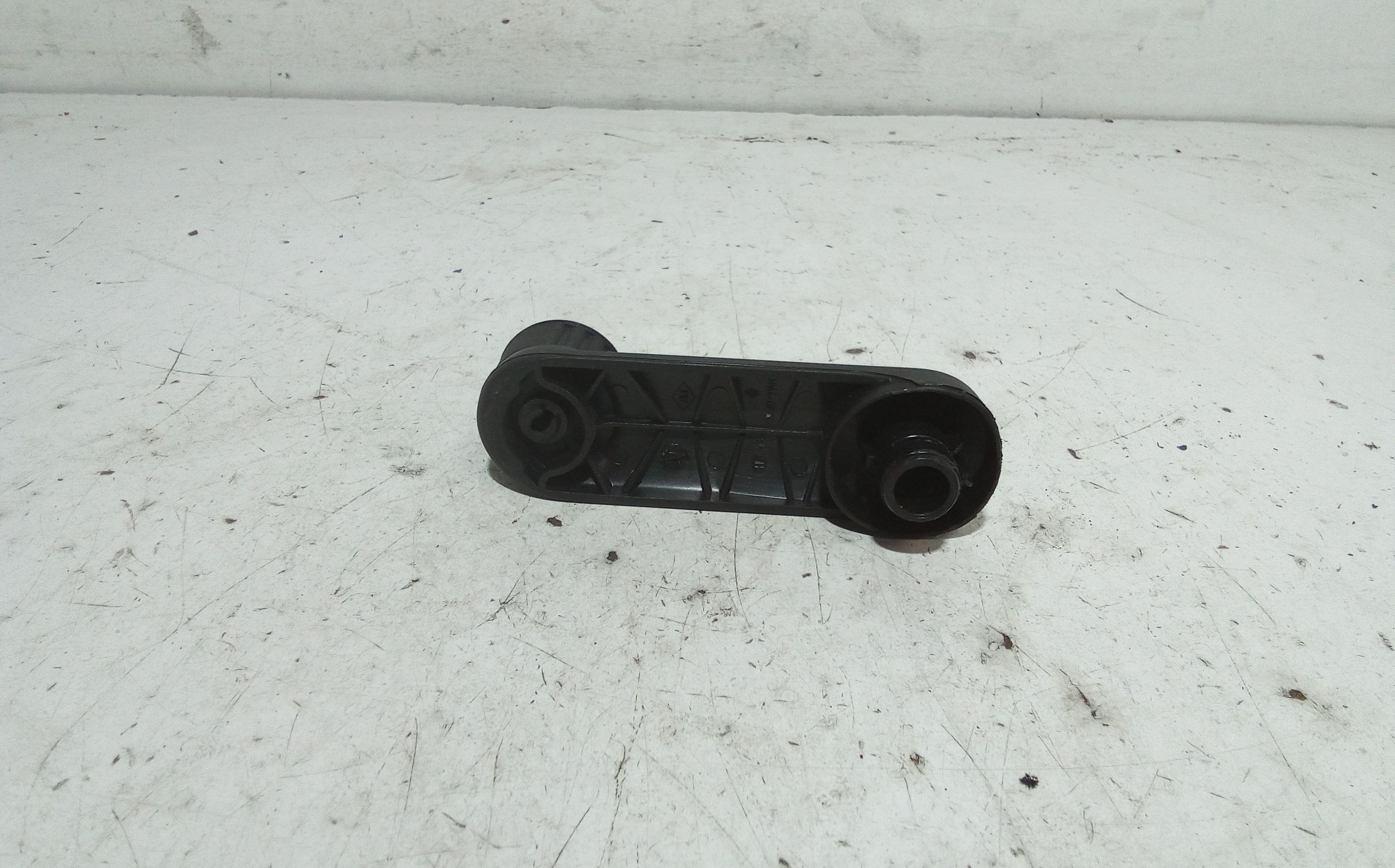 maniglia alzavetri posteriore dx passeggero RENAULT Clio Serie IV (12>19)