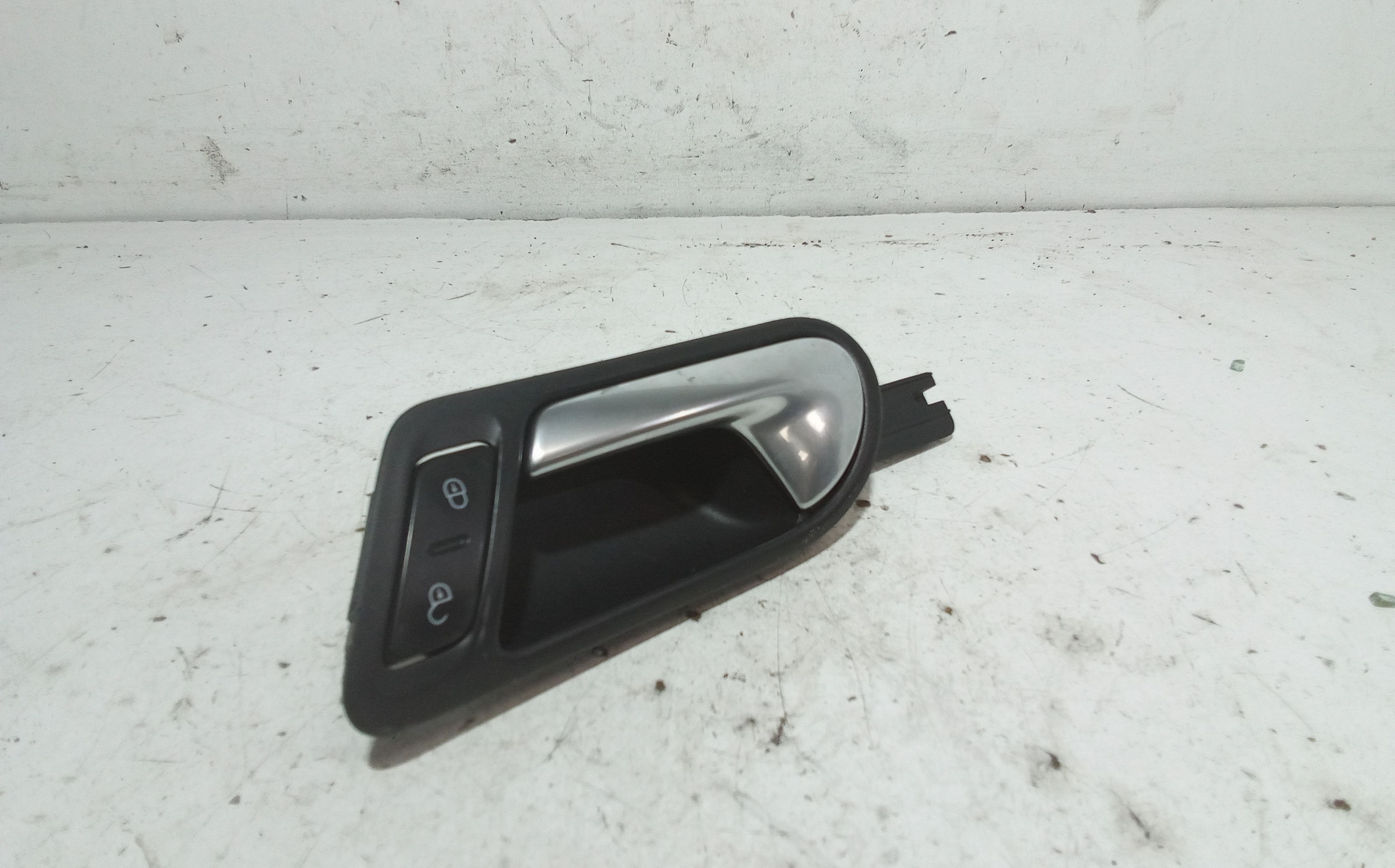 Maniglia interna anteriore Sinistra VOLKSWAGEN Golf 5 Berlina (03>08)