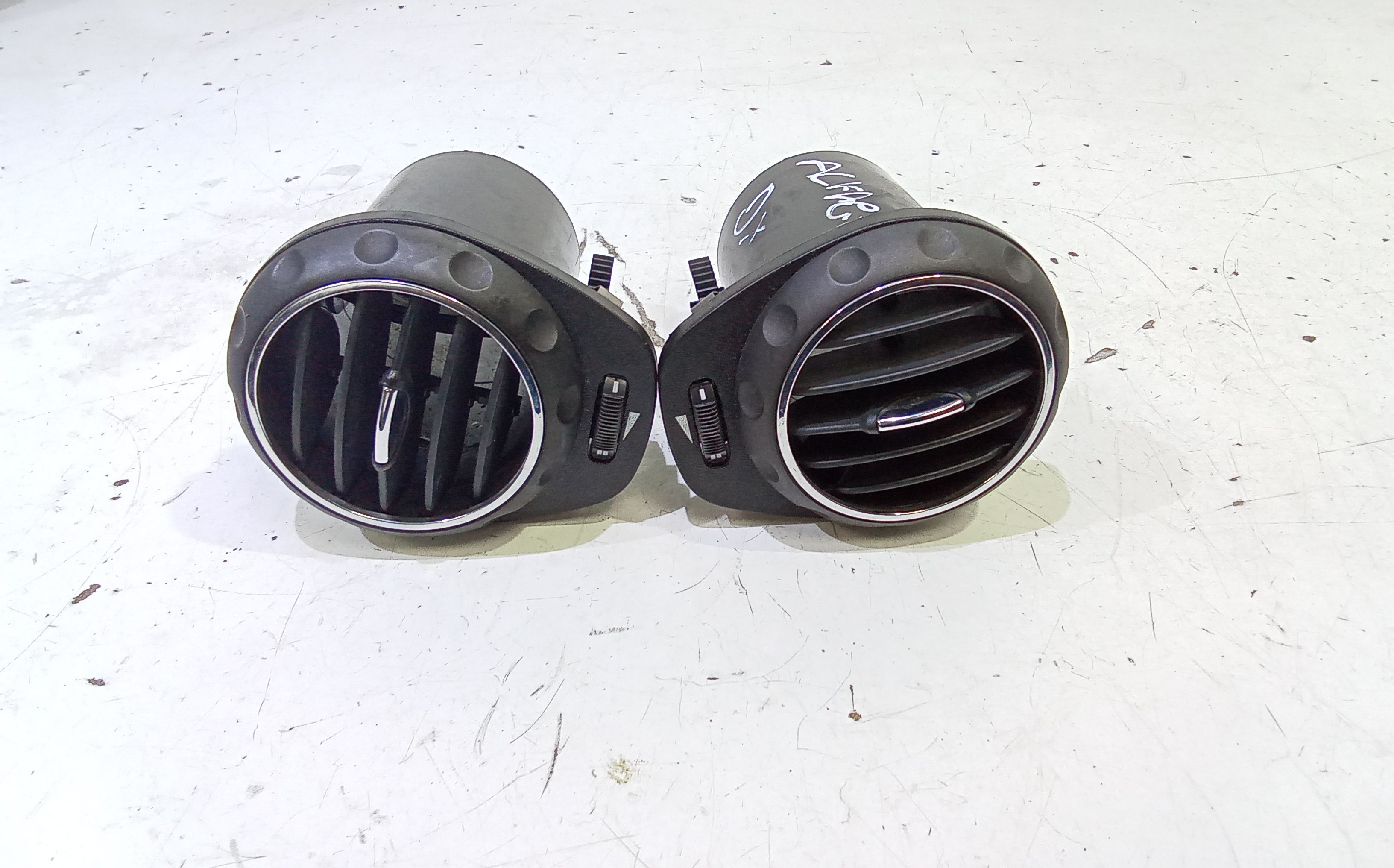 Bocchette Aria Cruscotto ALFA ROMEO GT Serie (937_) (03>09)