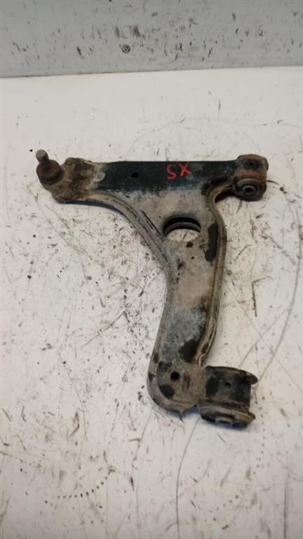 Braccio Oscillante Anteriore In Alluminio Carson Virus 4.0 – Ricambio Tuning Per Modelli RC