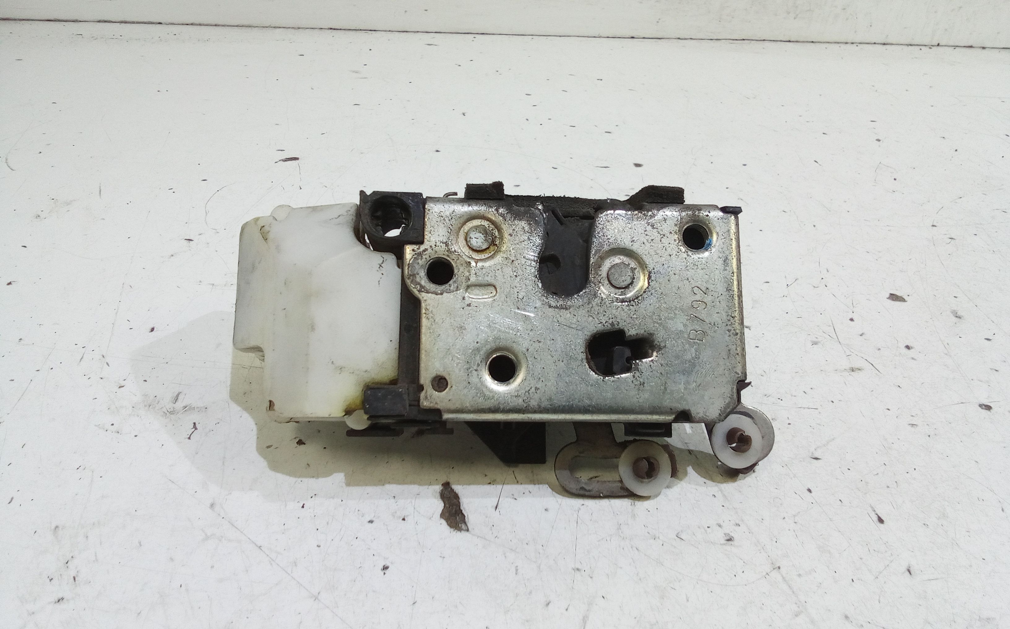 Serratura Anteriore Destra ALFA ROMEO GT Serie (937_) (03>09)