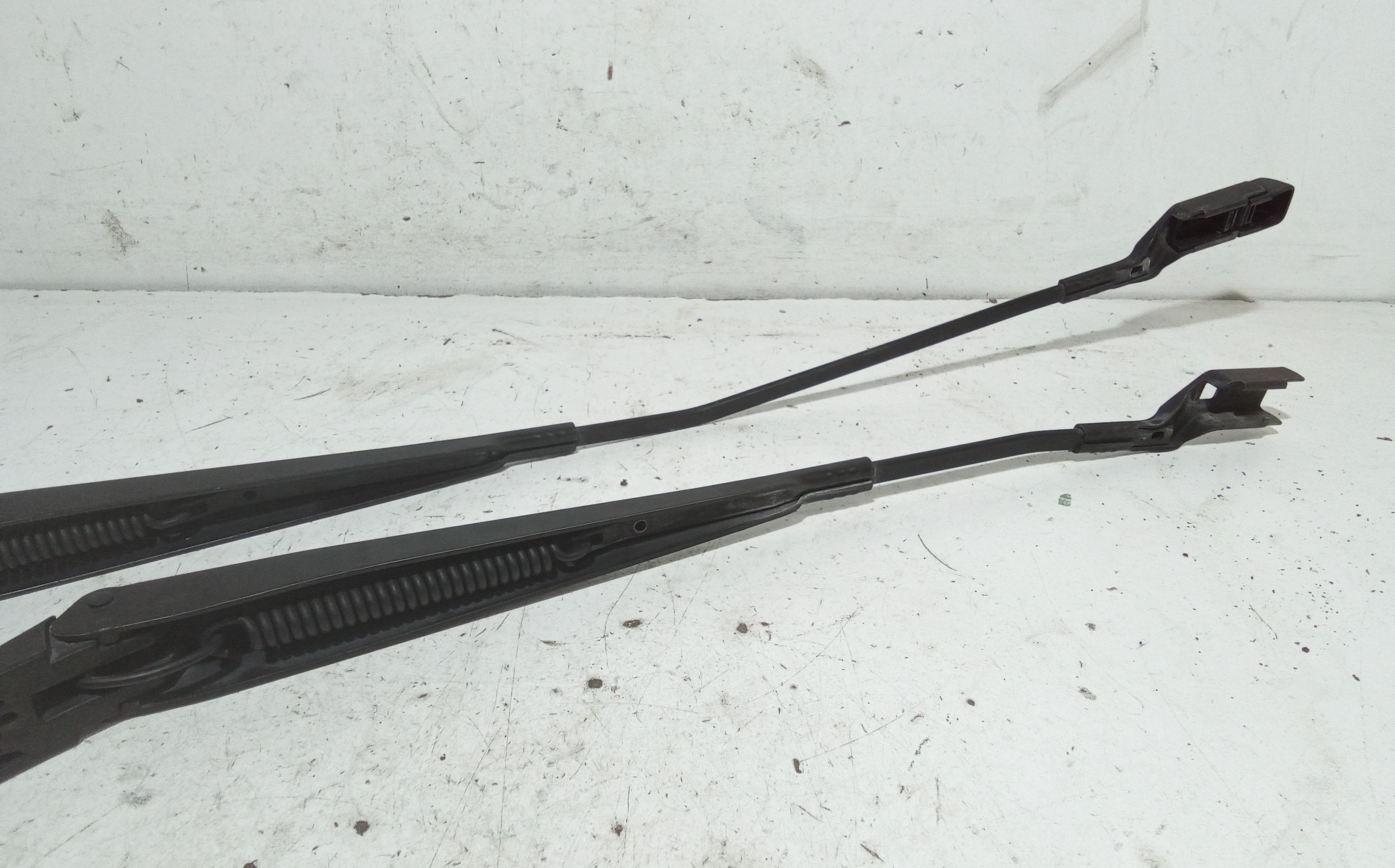 Bracci Tergi ant. VOLKSWAGEN Golf 5 Berlina (03>08)