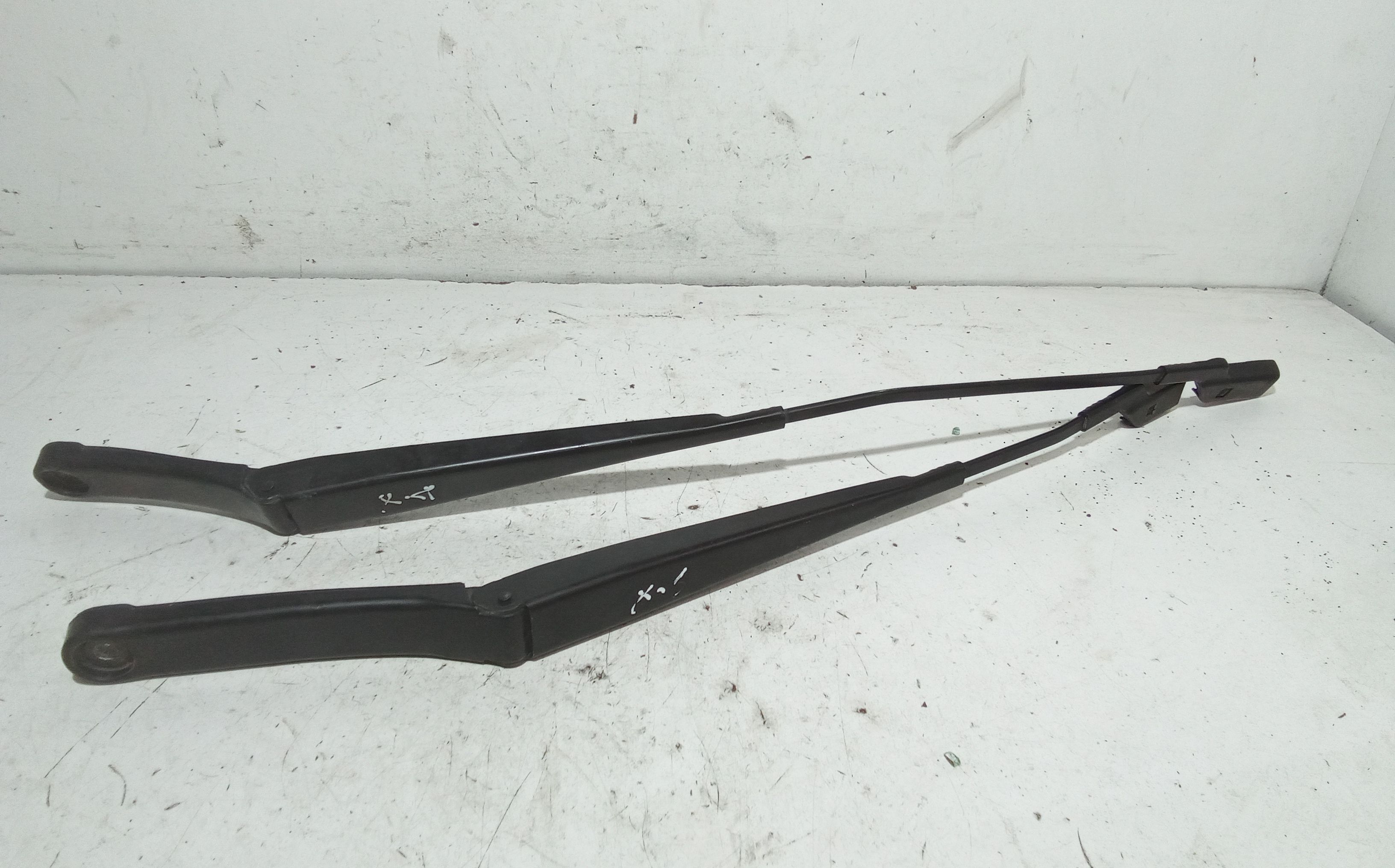 Bracci Tergi ant. VOLKSWAGEN Golf 5 Berlina (03>08)