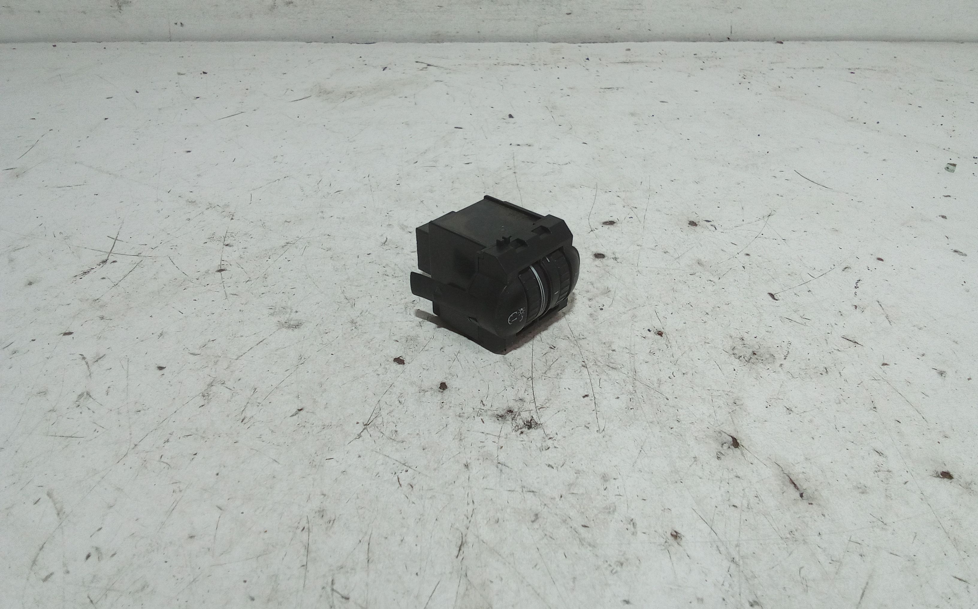 Regolatore Fari VOLKSWAGEN Golf 5 Berlina (03>08)