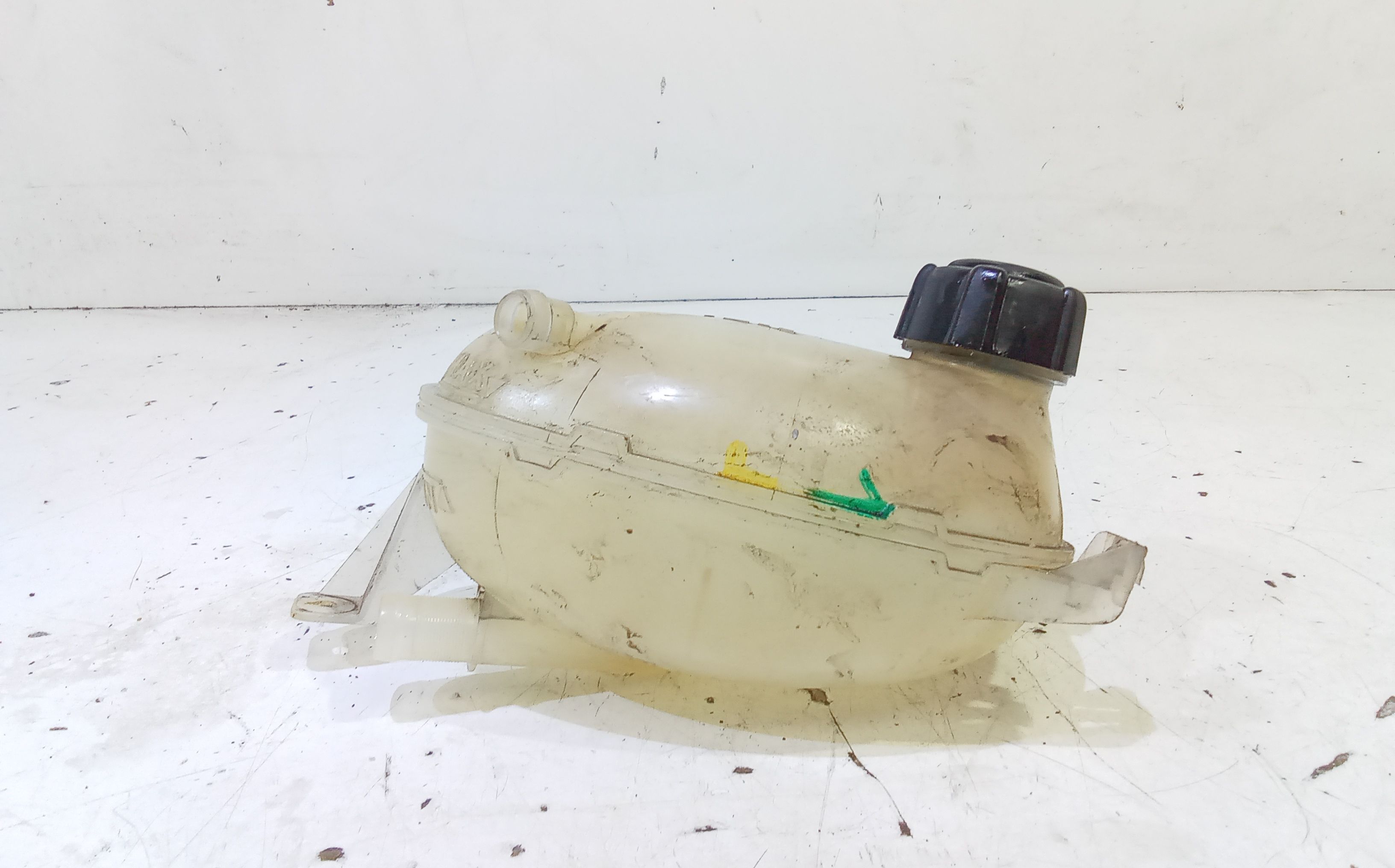 Vaschetta acqua liquido refrigerante RENAULT Clio IV Sporter (13>18)