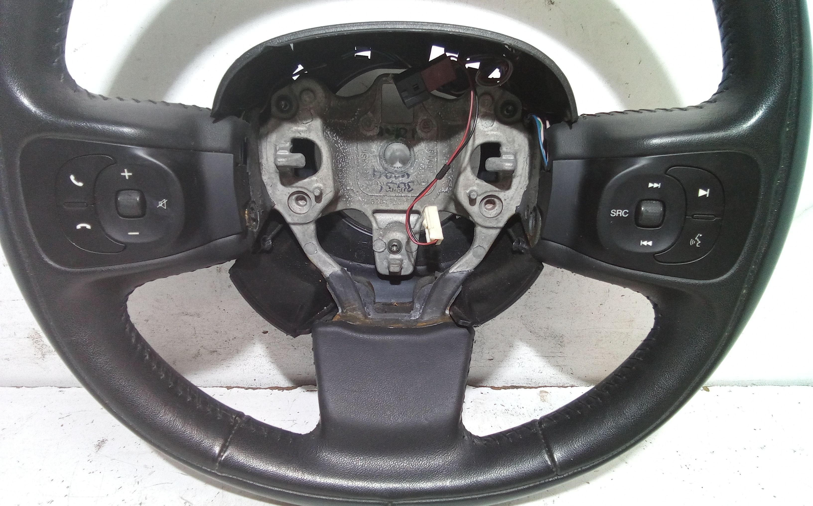 Volante FIAT 500 L Serie (351_352) (12>)