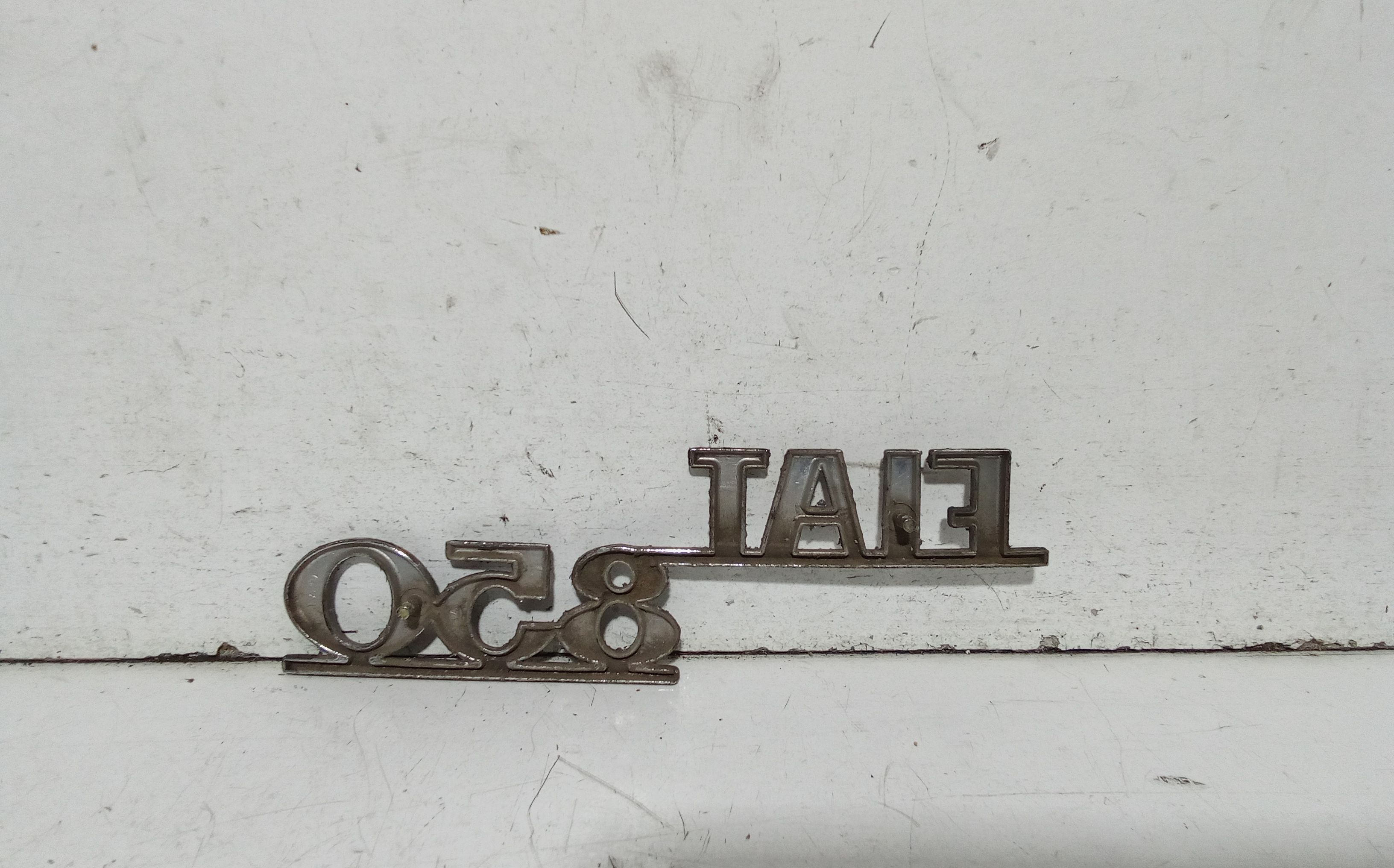 Stemma fregio logo FIAT 850 1 Serie