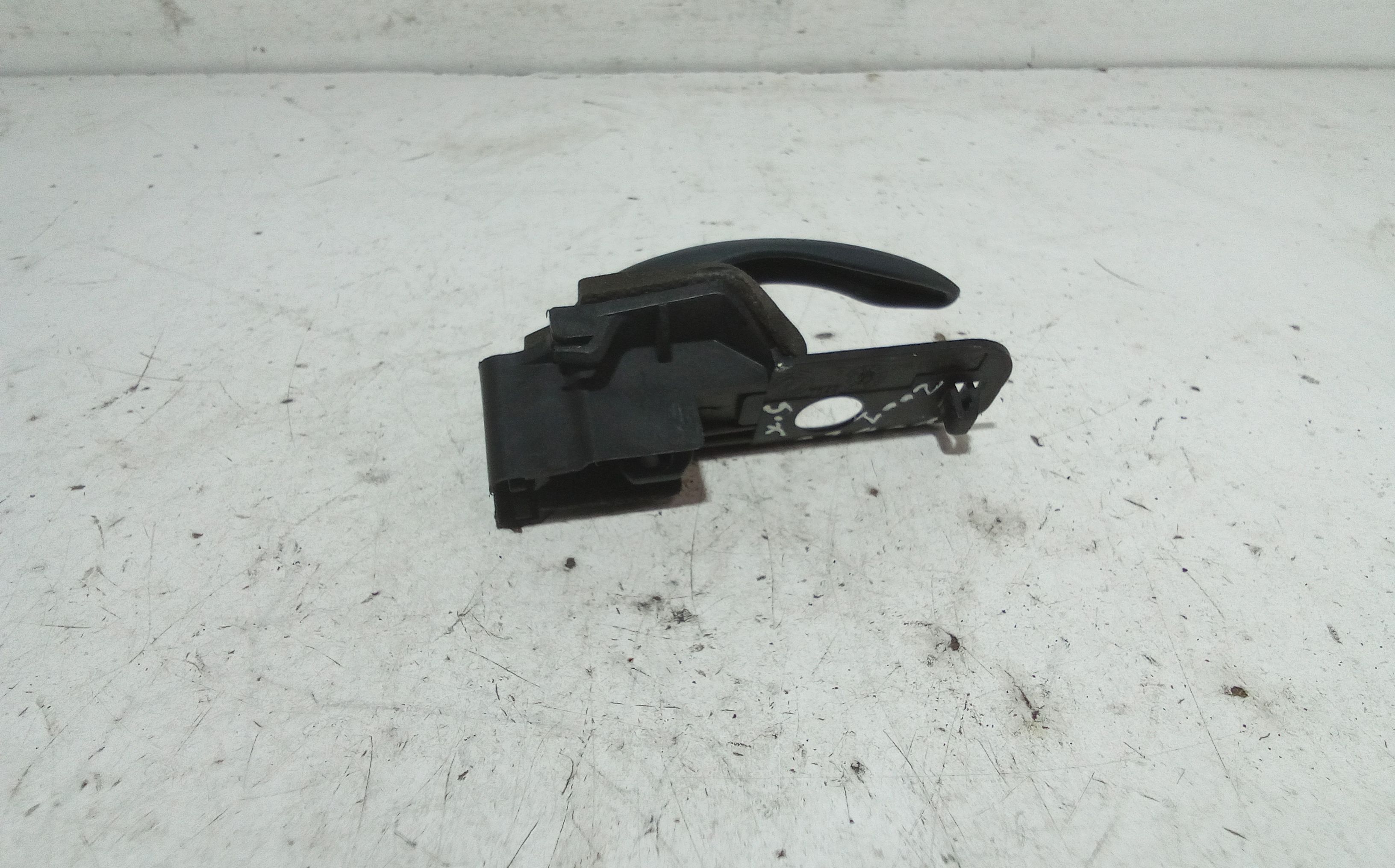 Maniglia interna anteriore Sinistra FIAT Dobl Serie (00>05)