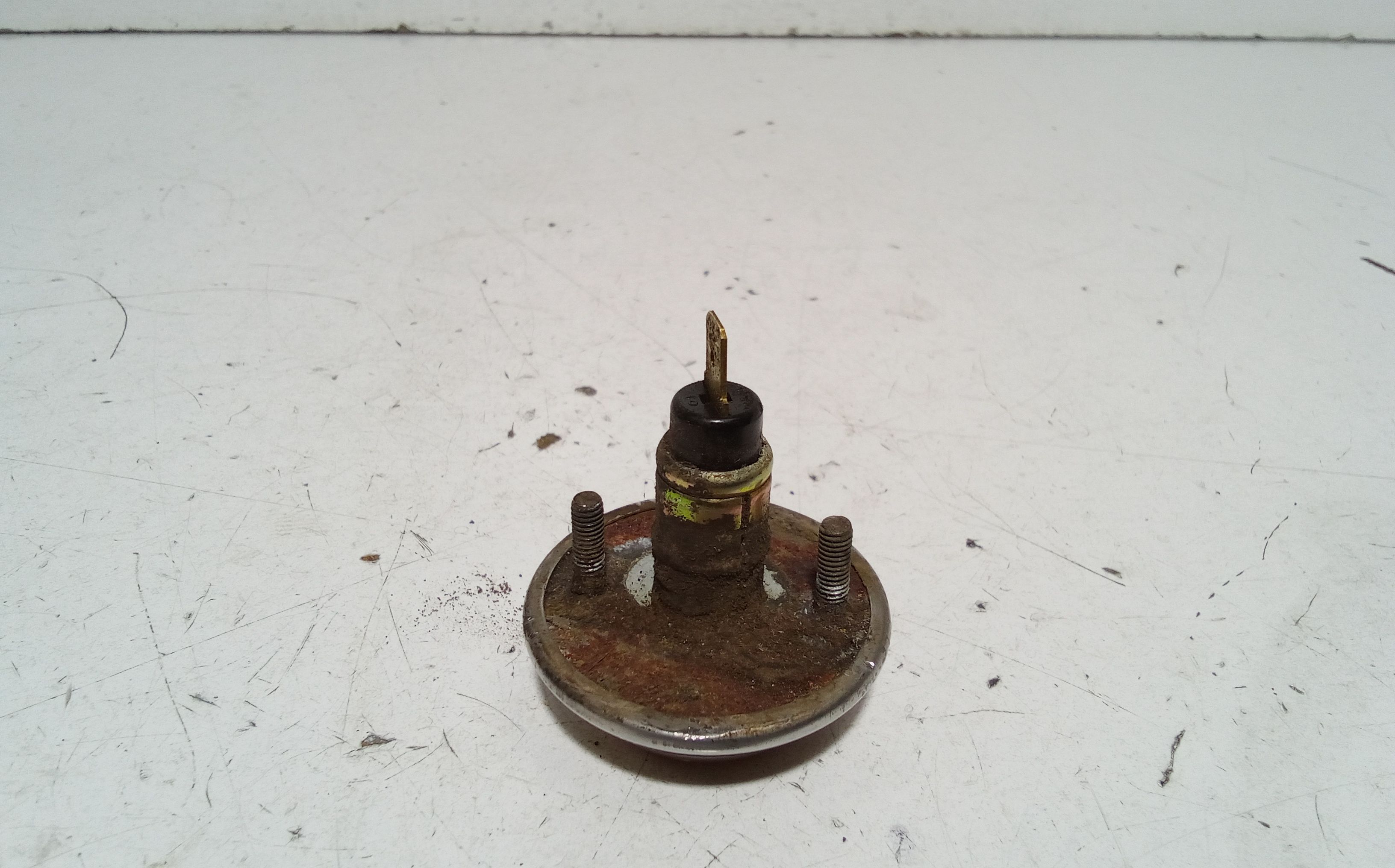 Freccia SX parafango FIAT 850 1 Serie