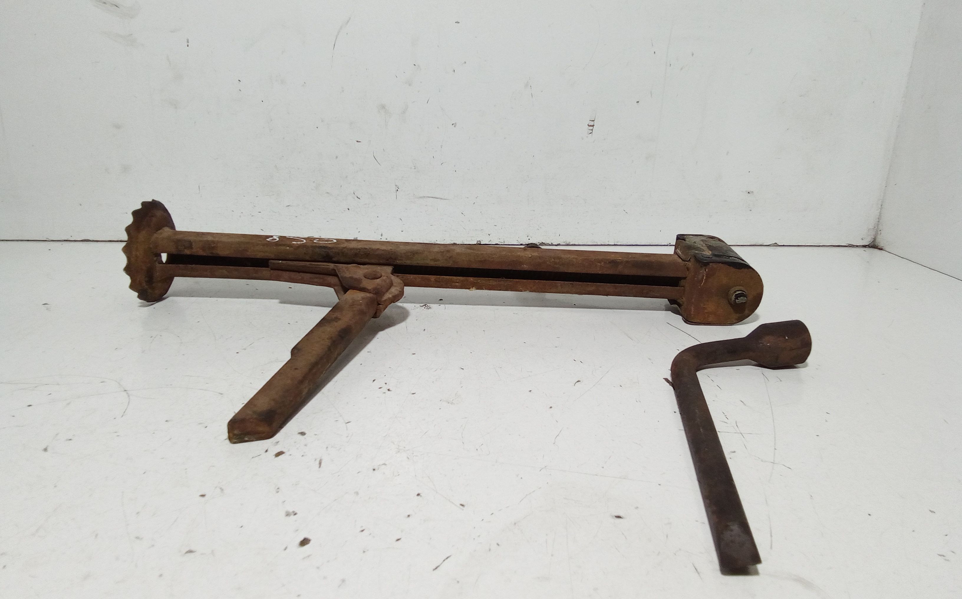 Cric FIAT 850 1 Serie