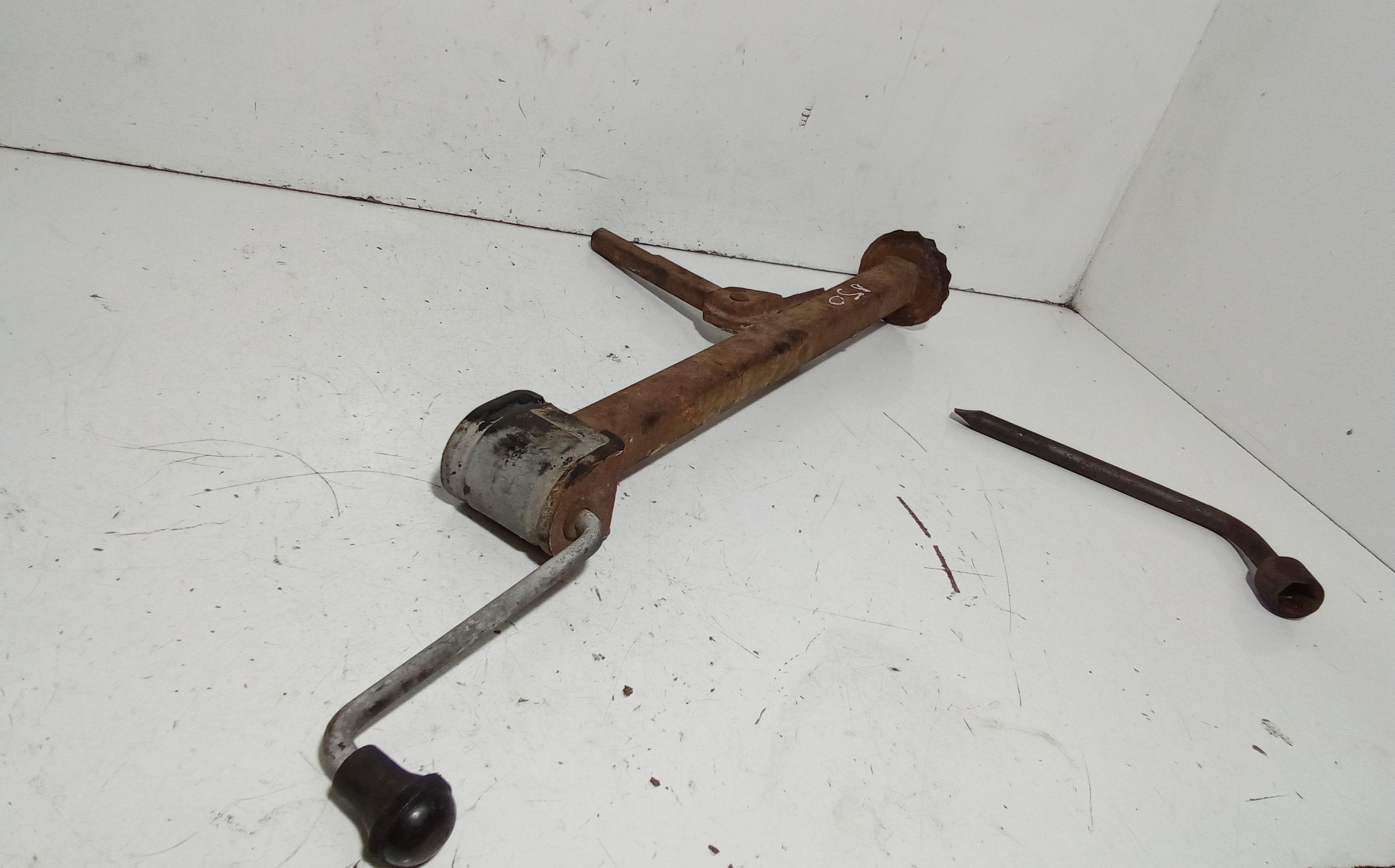 Cric FIAT 850 1 Serie