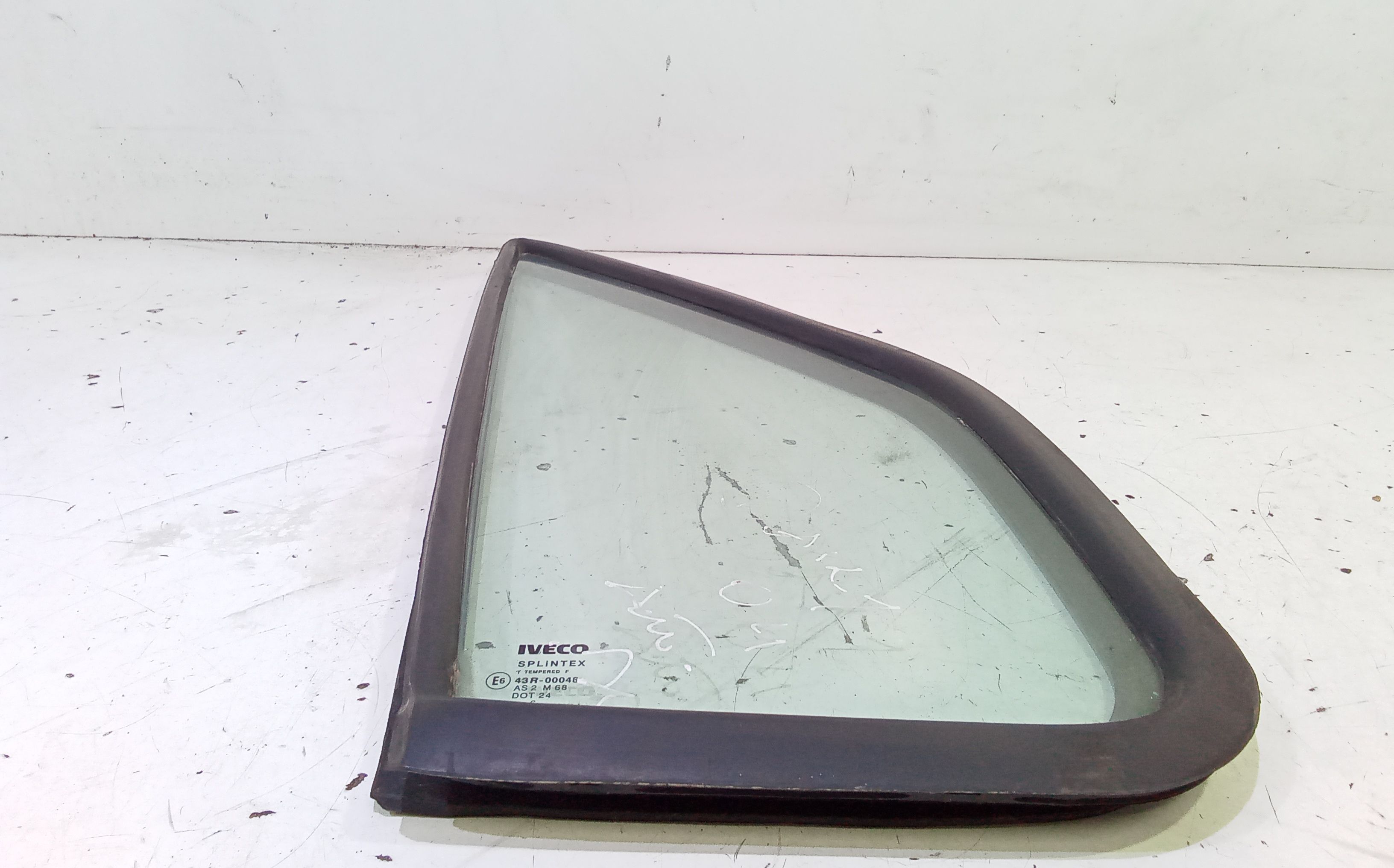 Vetro Fisso Laterale Destro IVECO Daily 3 Serie