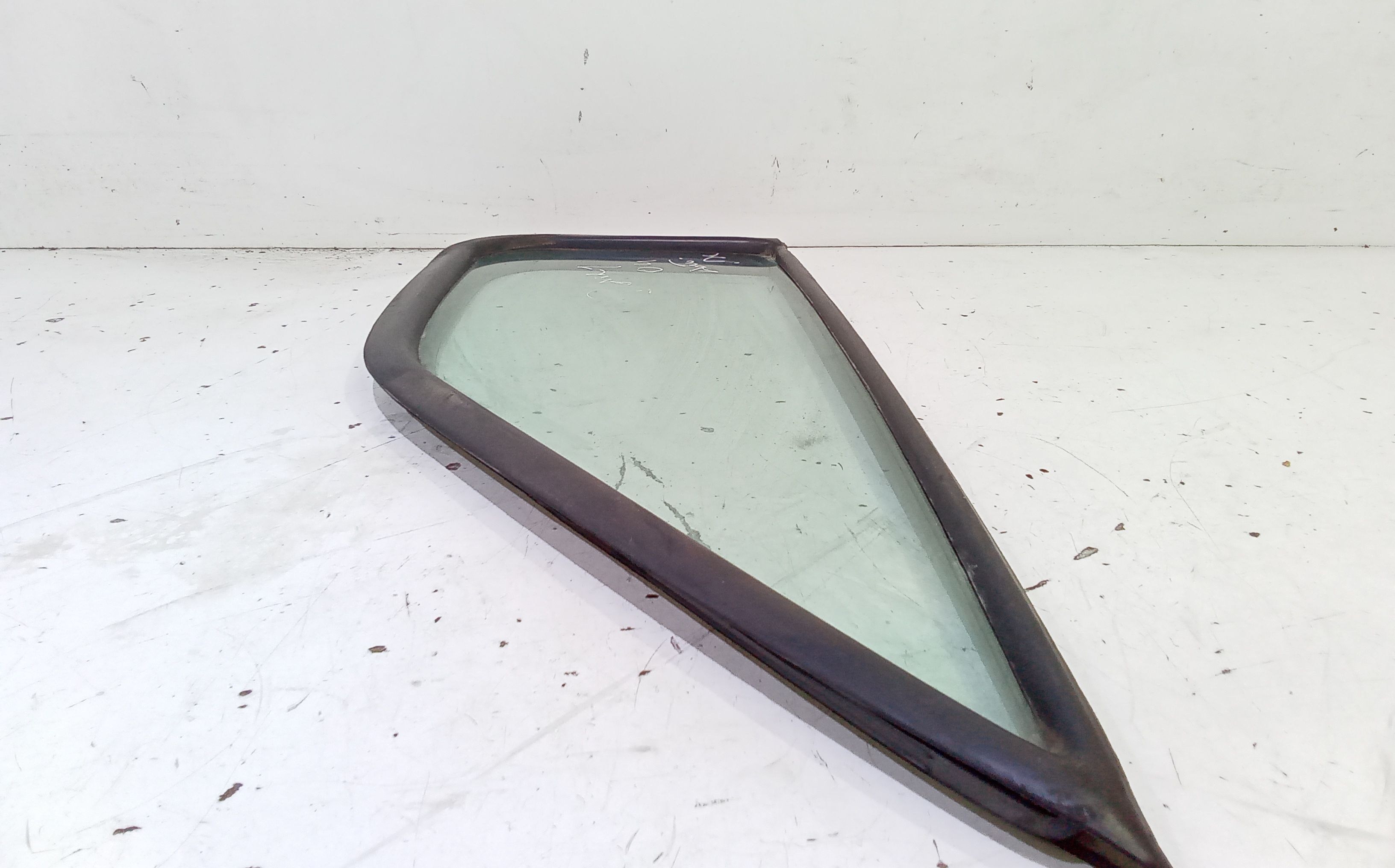 Vetro Fisso Laterale Destro IVECO Daily 3 Serie