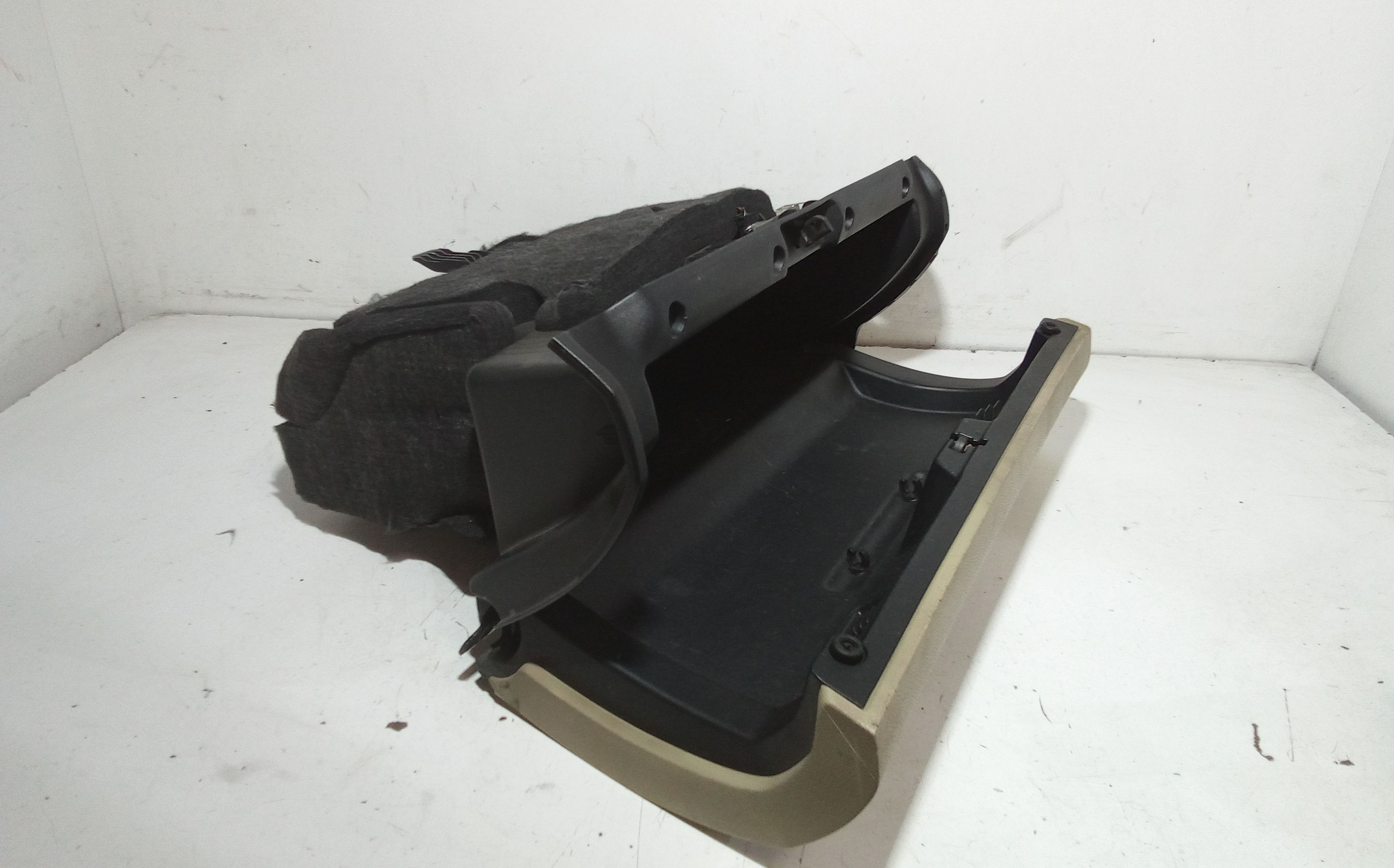 Cassetto porta oggetti MERCEDES Classe A W169 3 Serie