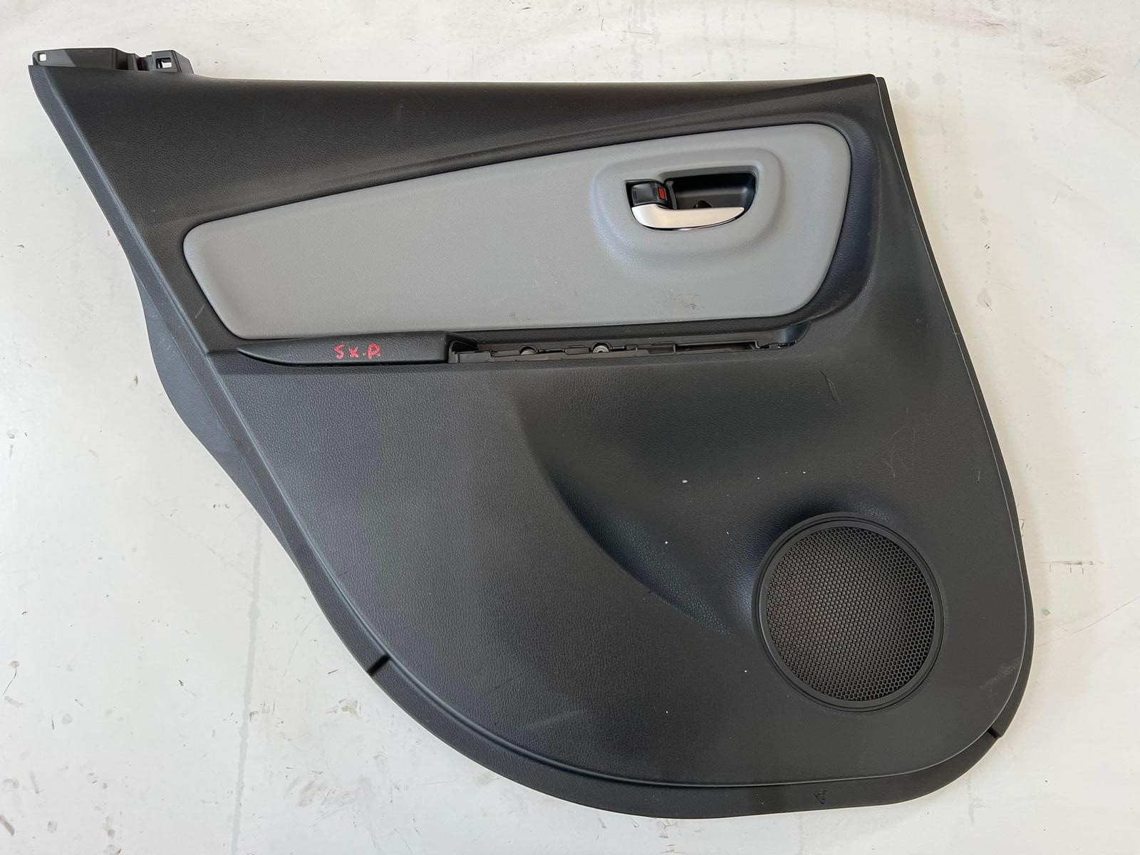 2 Decorazioni In Acciaio Inox Per Portiere Camion Scania Serie R, G, P - Lucido - Foto 5