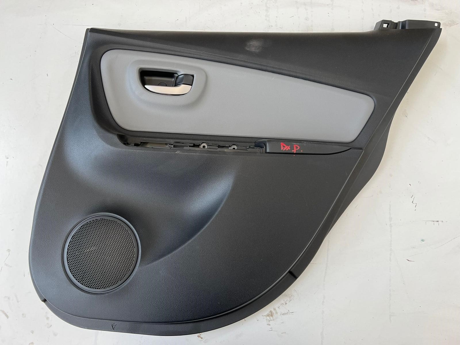 RLB-HILON Clip de retención para capó compatible con Nissan Altima 2002