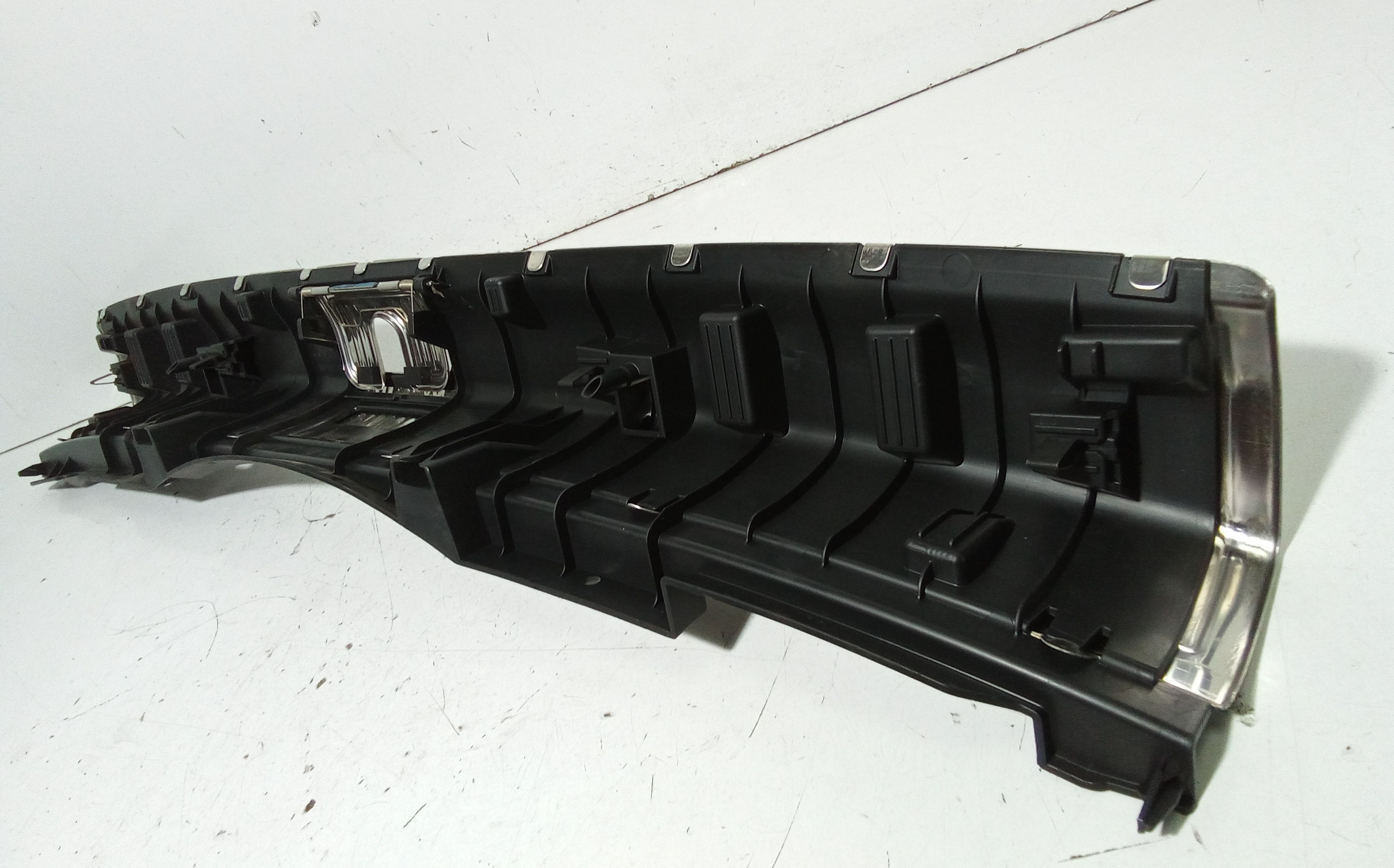 Batticofano posteriore AUDI A4 Allroad Serie B9 (8WH) (16>)