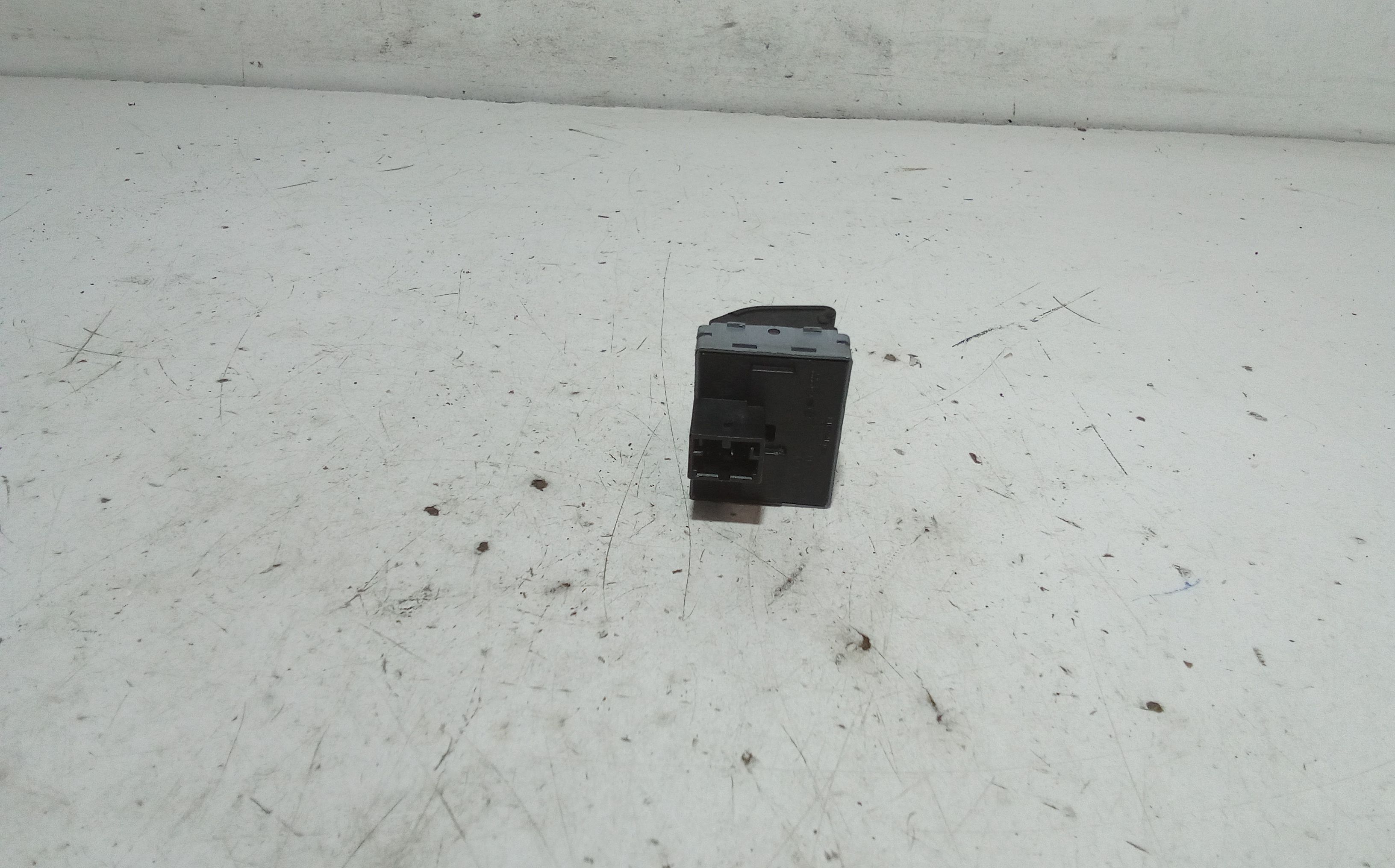 Pulsantiera anteriore sinistra Guida SEAT Ibiza Serie (05>08)