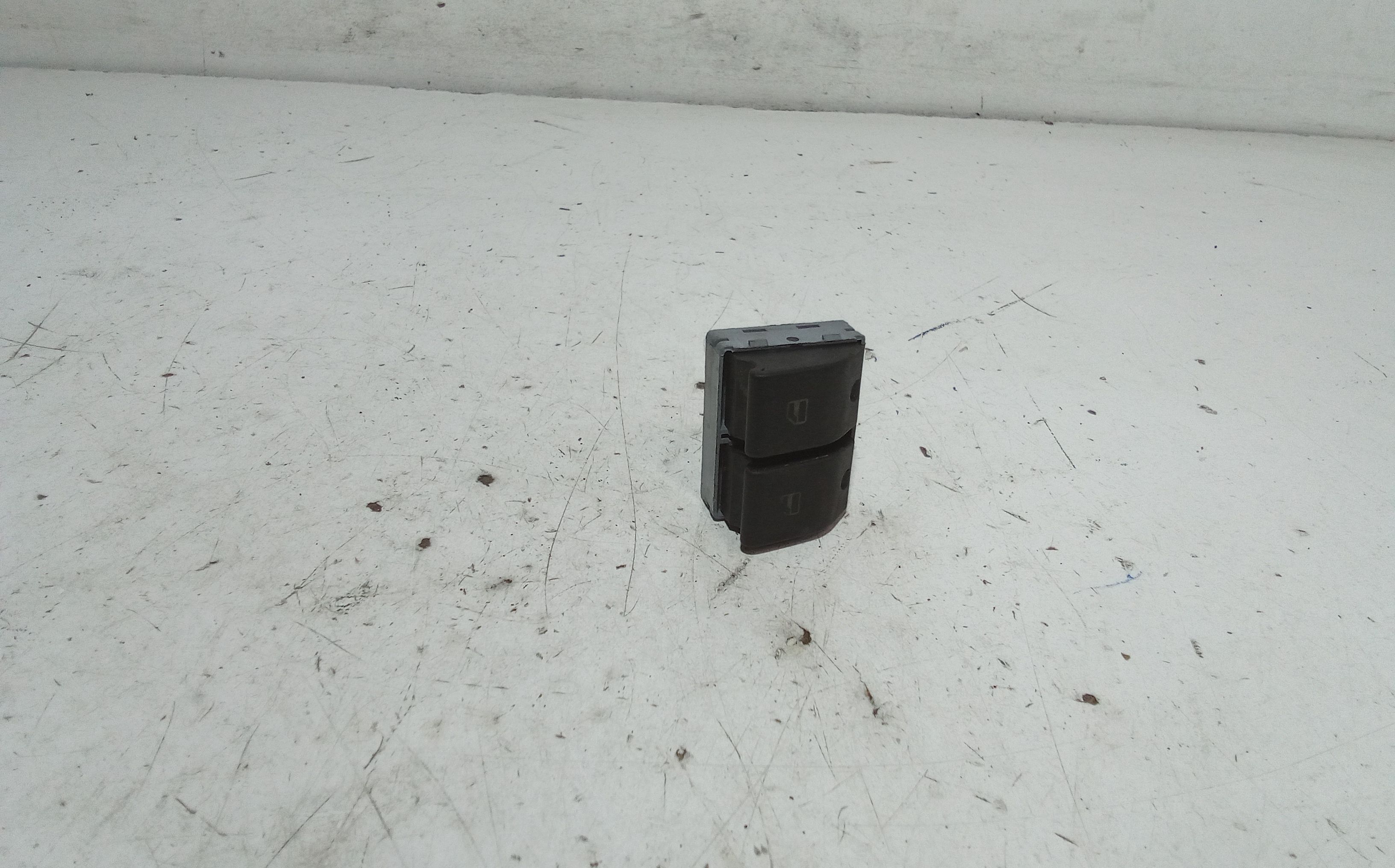 Pulsantiera anteriore sinistra Guida SEAT Ibiza Serie (05>08)