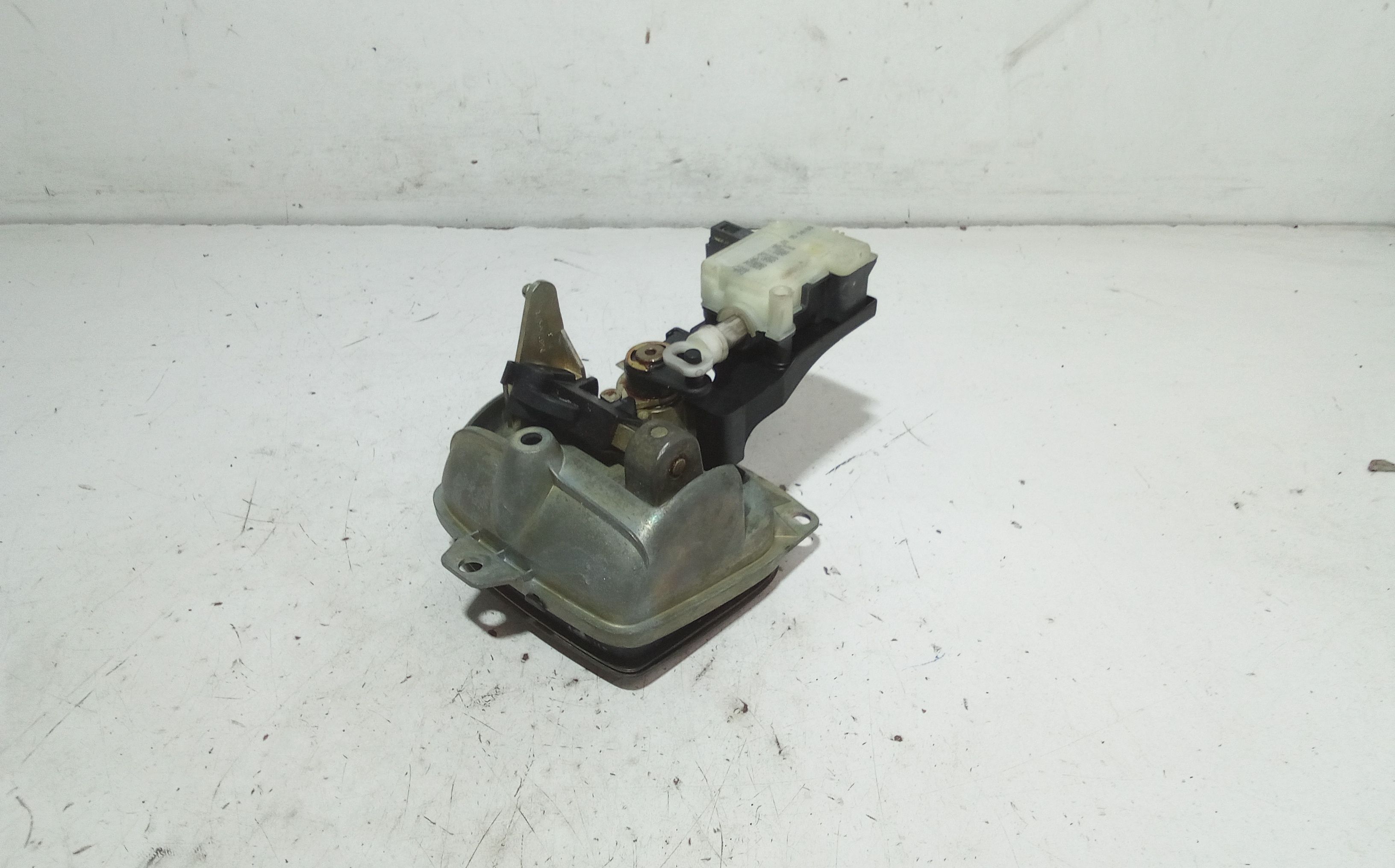 Maniglia portellone posteriore SEAT Ibiza Serie (02>05)