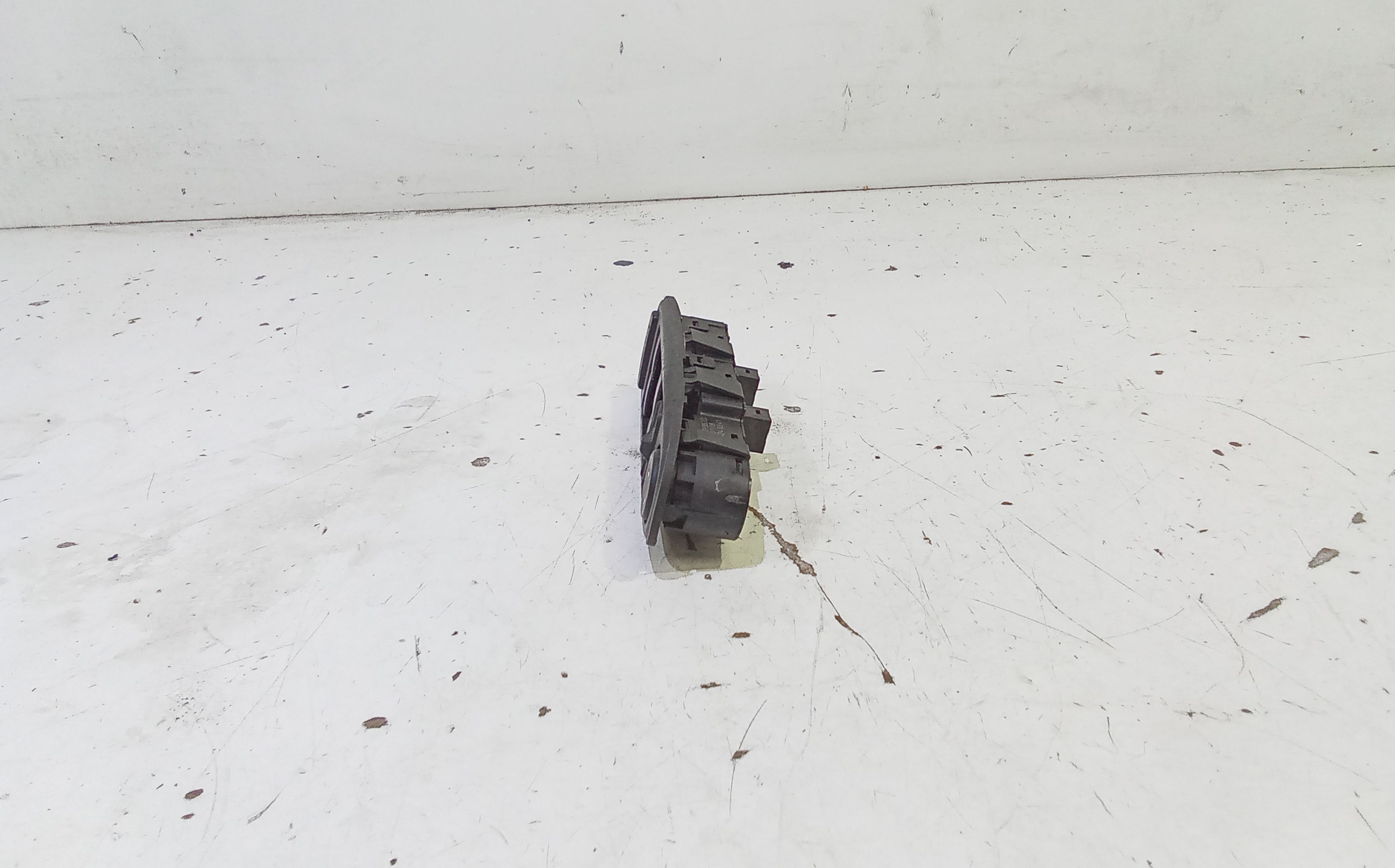 Pulsantiera anteriore sinistra Guida CITROEN C4 Grand Picasso (06>13)