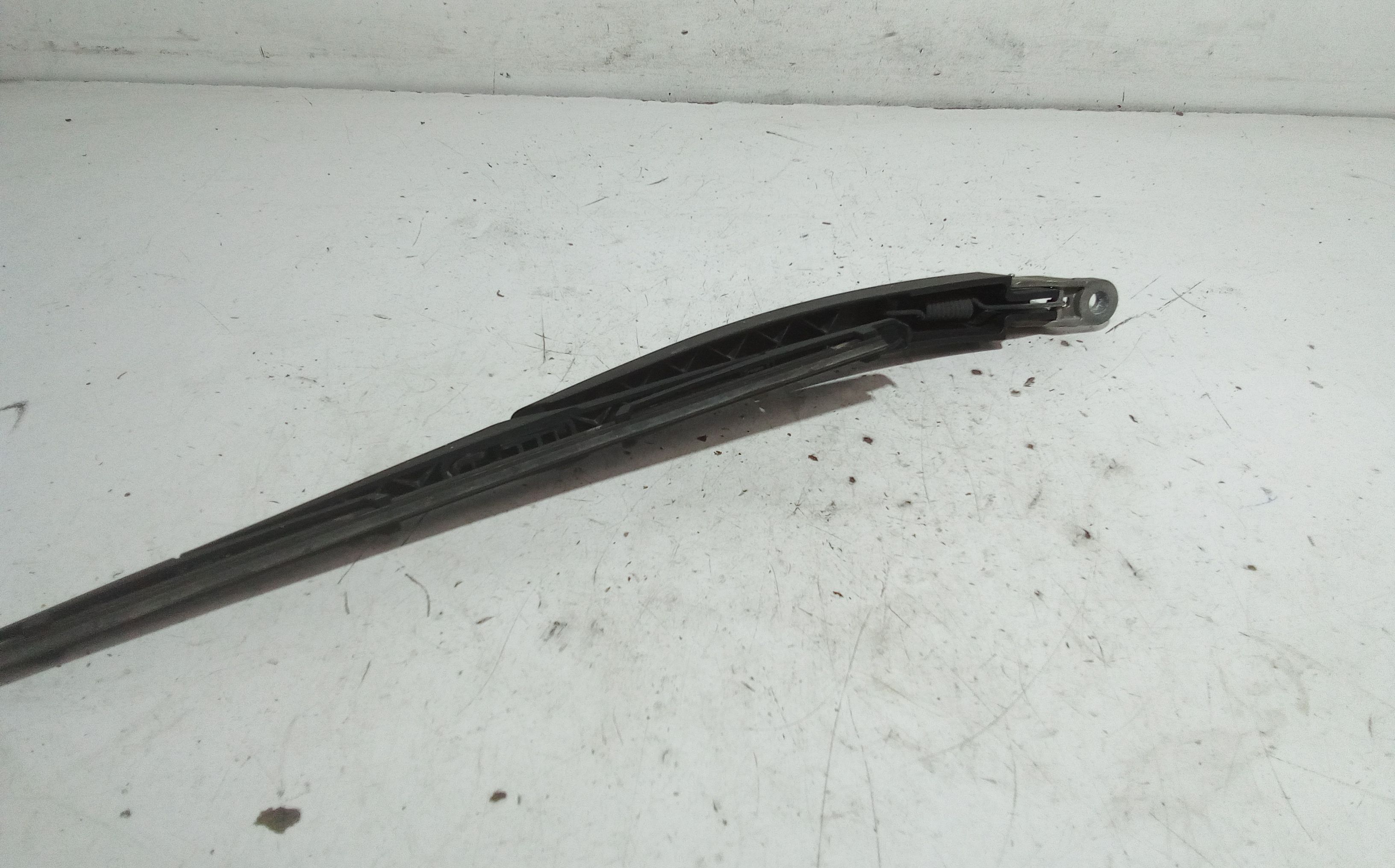 Braccio tergi posteriore FORD Fiesta 6 Serie