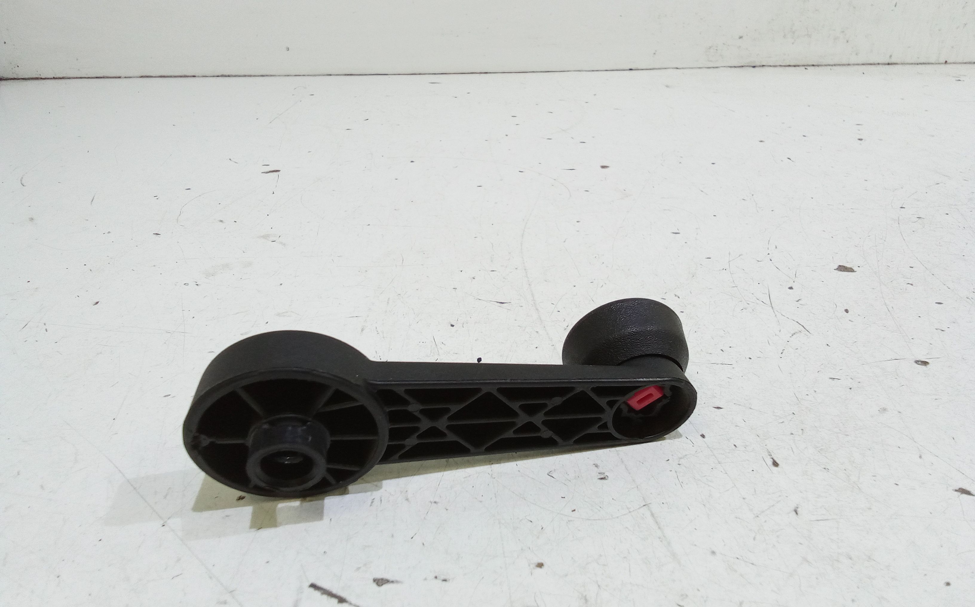 maniglia alzavetri posteriore sx guida FORD Fiesta 6 Serie