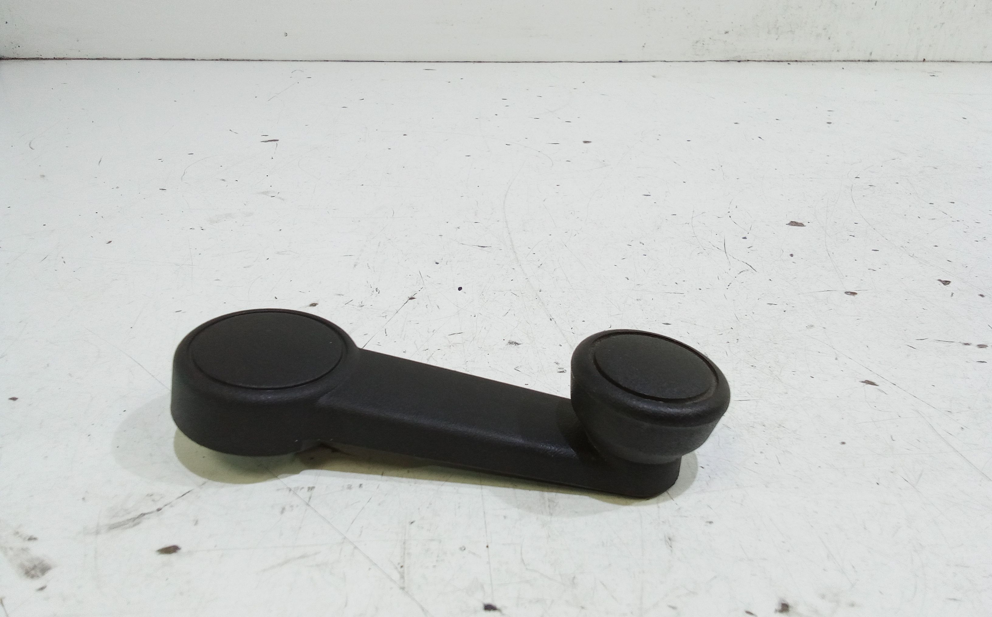 maniglia alzavetri posteriore sx guida FORD Fiesta 6 Serie