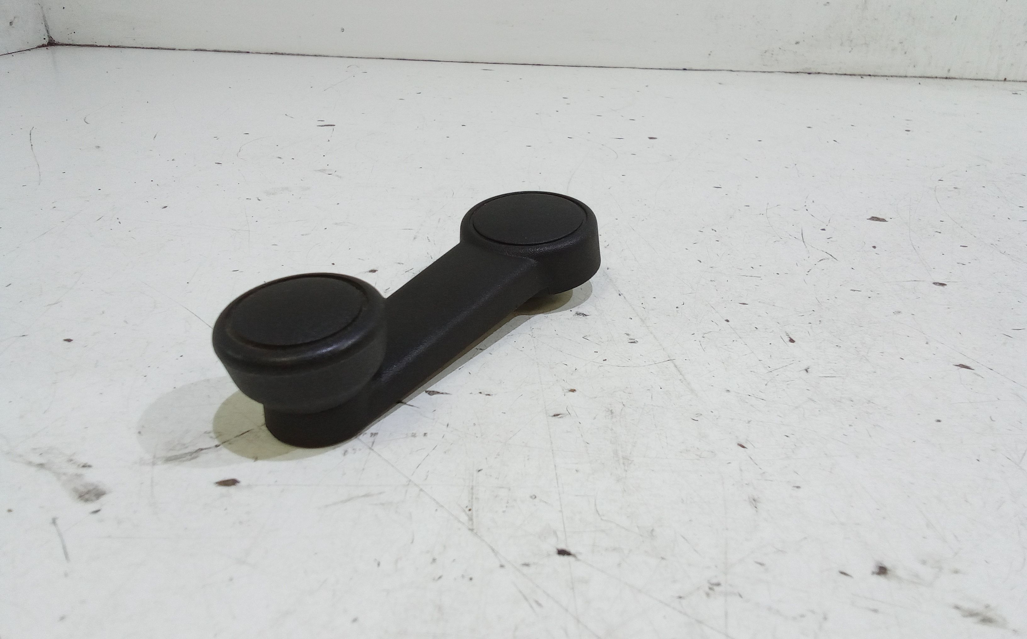 maniglia alzavetri posteriore sx guida FORD Fiesta 6 Serie