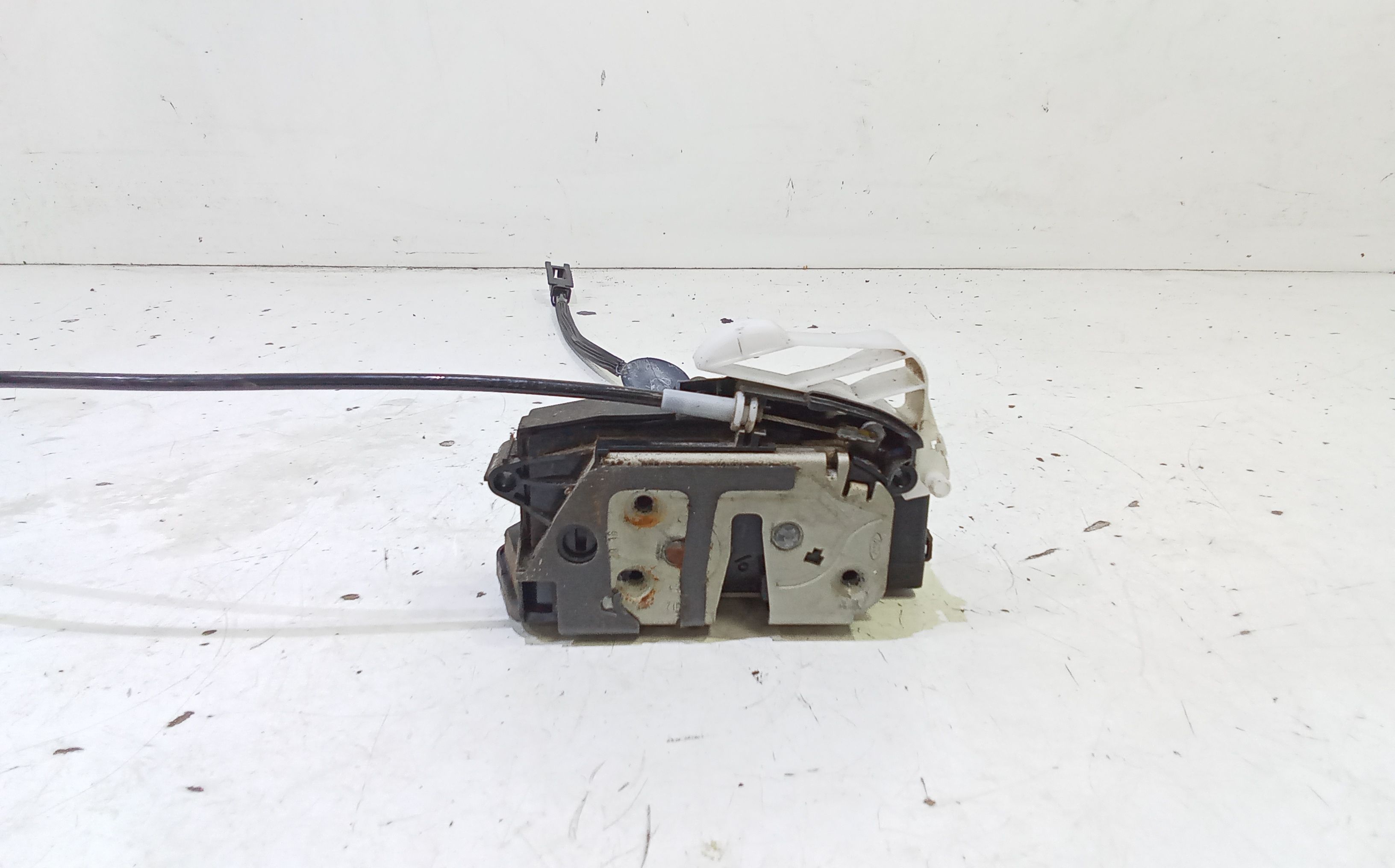 Serratura Anteriore Destra FORD Fiesta 6 Serie