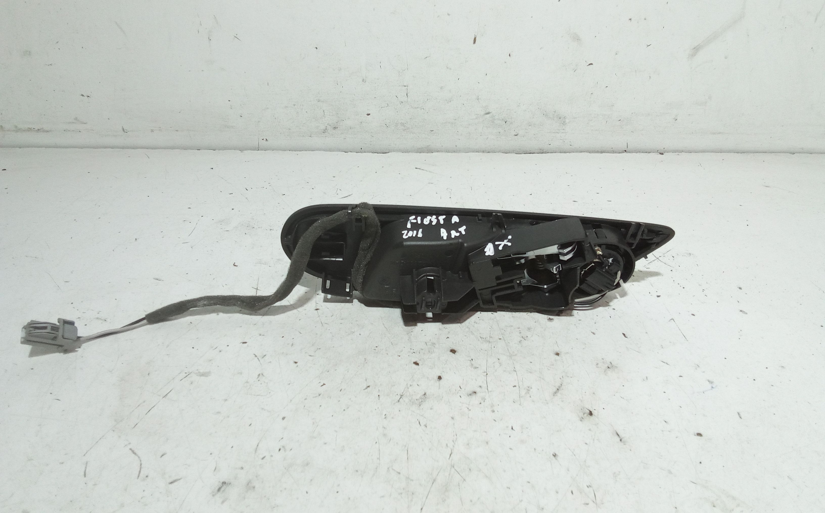 Maniglia interna Anteriore Destra FORD Fiesta 6 Serie