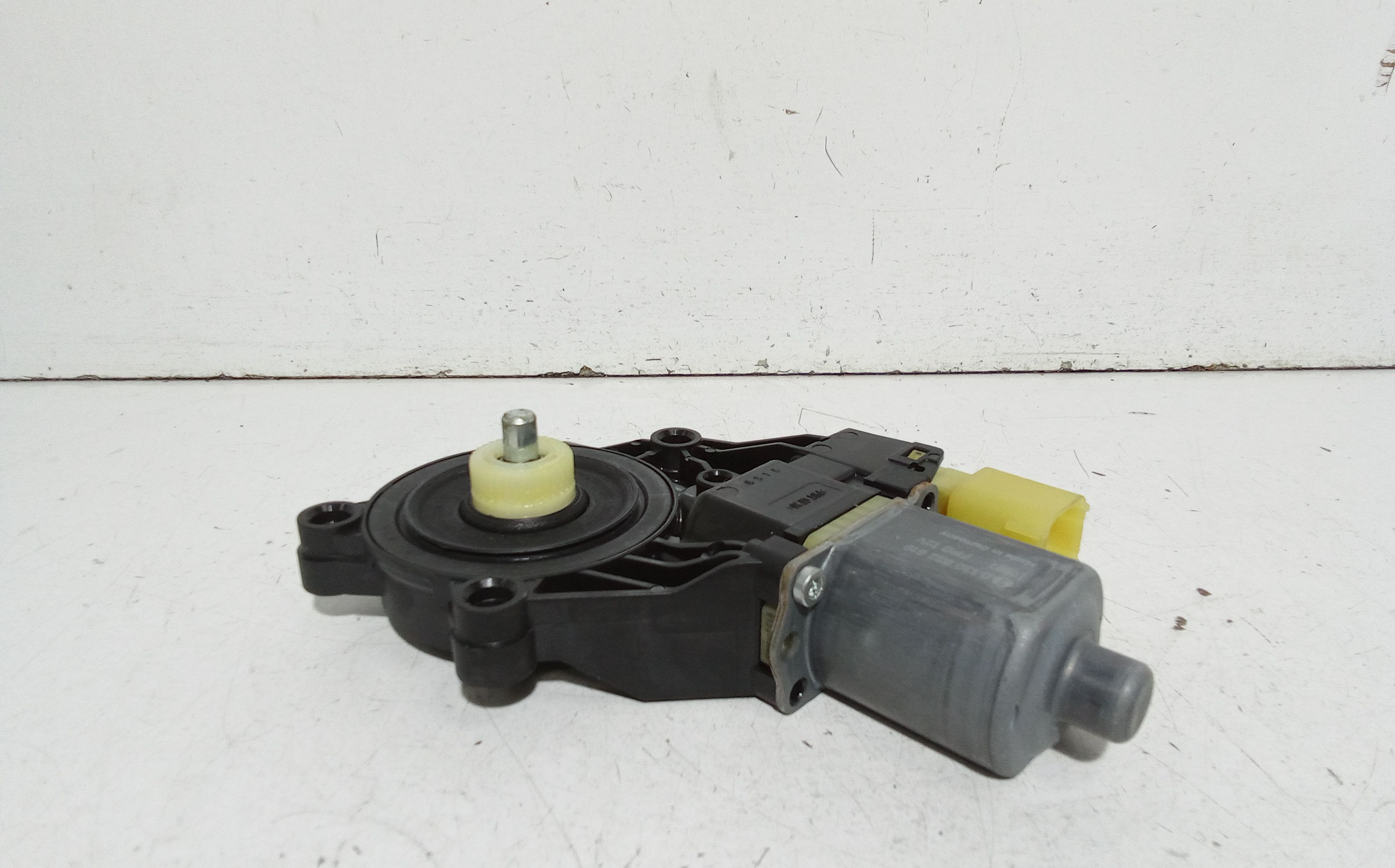 Motorino Alzavetro anteriore destra FORD Fiesta 6 Serie