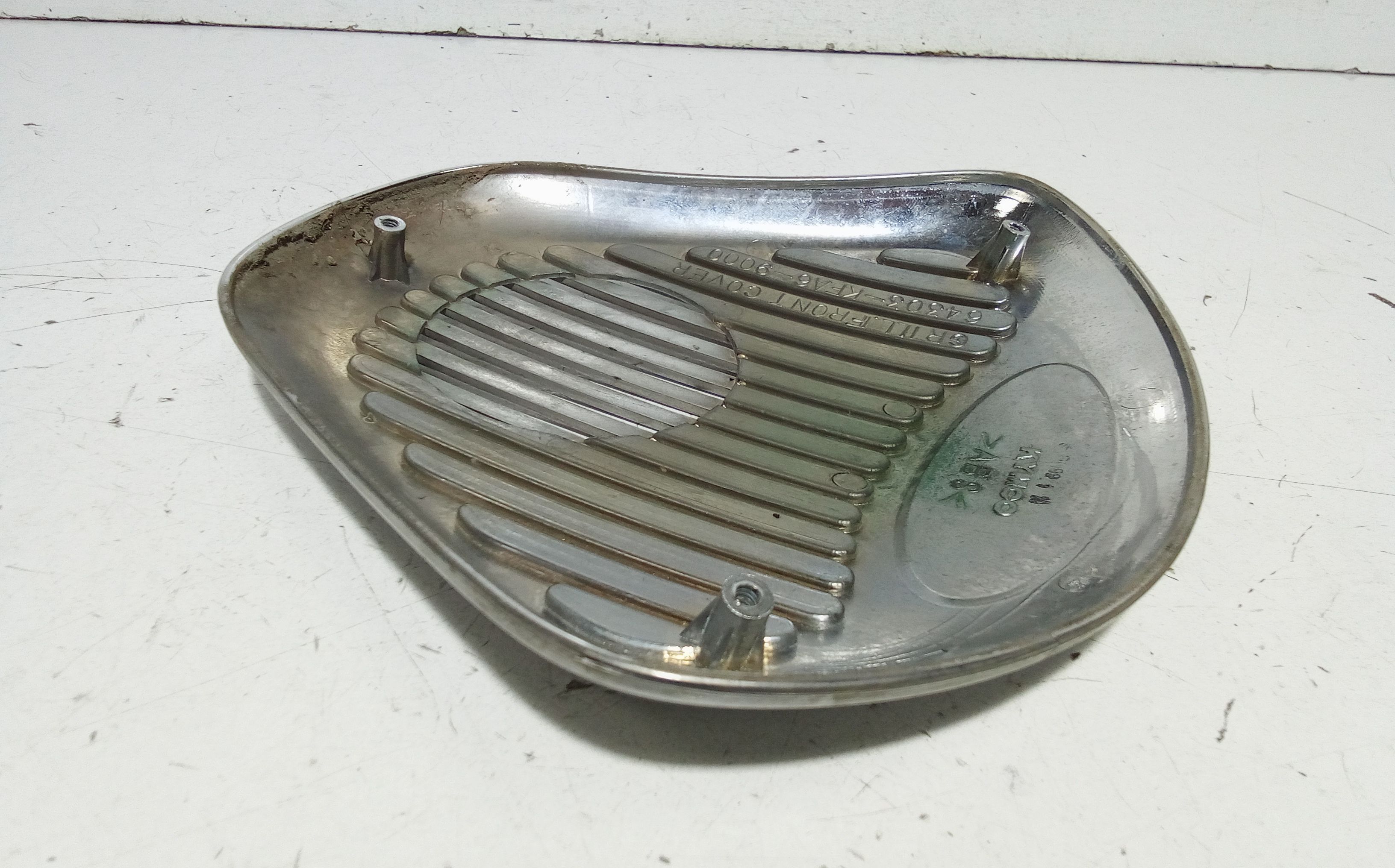 Mascherina griglia scudo anteriore Kymco People 50cc  (99>05)