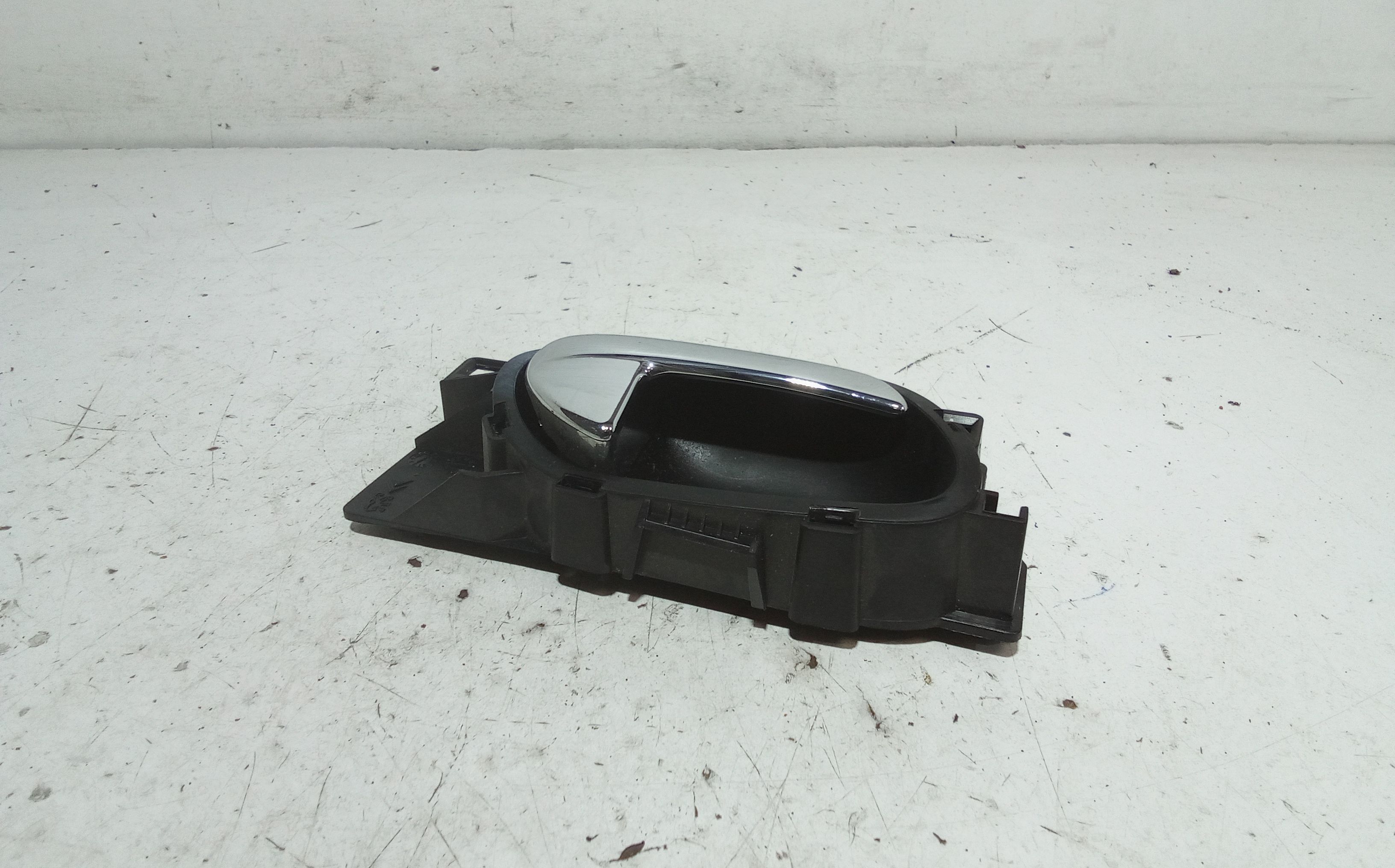 Maniglia interna Anteriore Destra PEUGEOT 3008 Serie (09>16)