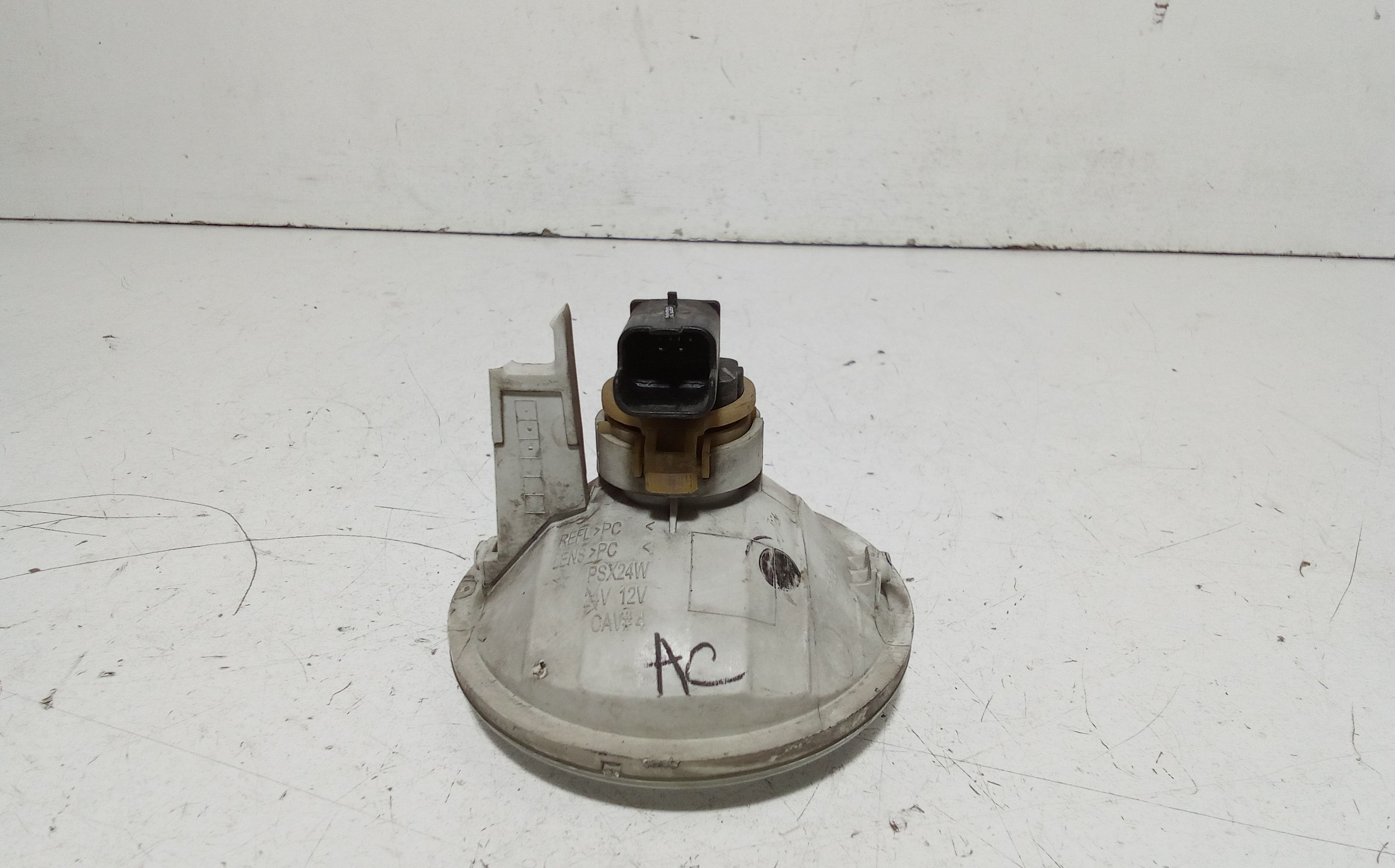 Fendinebbia anteriore SX PEUGEOT 3008 Serie (09>16)