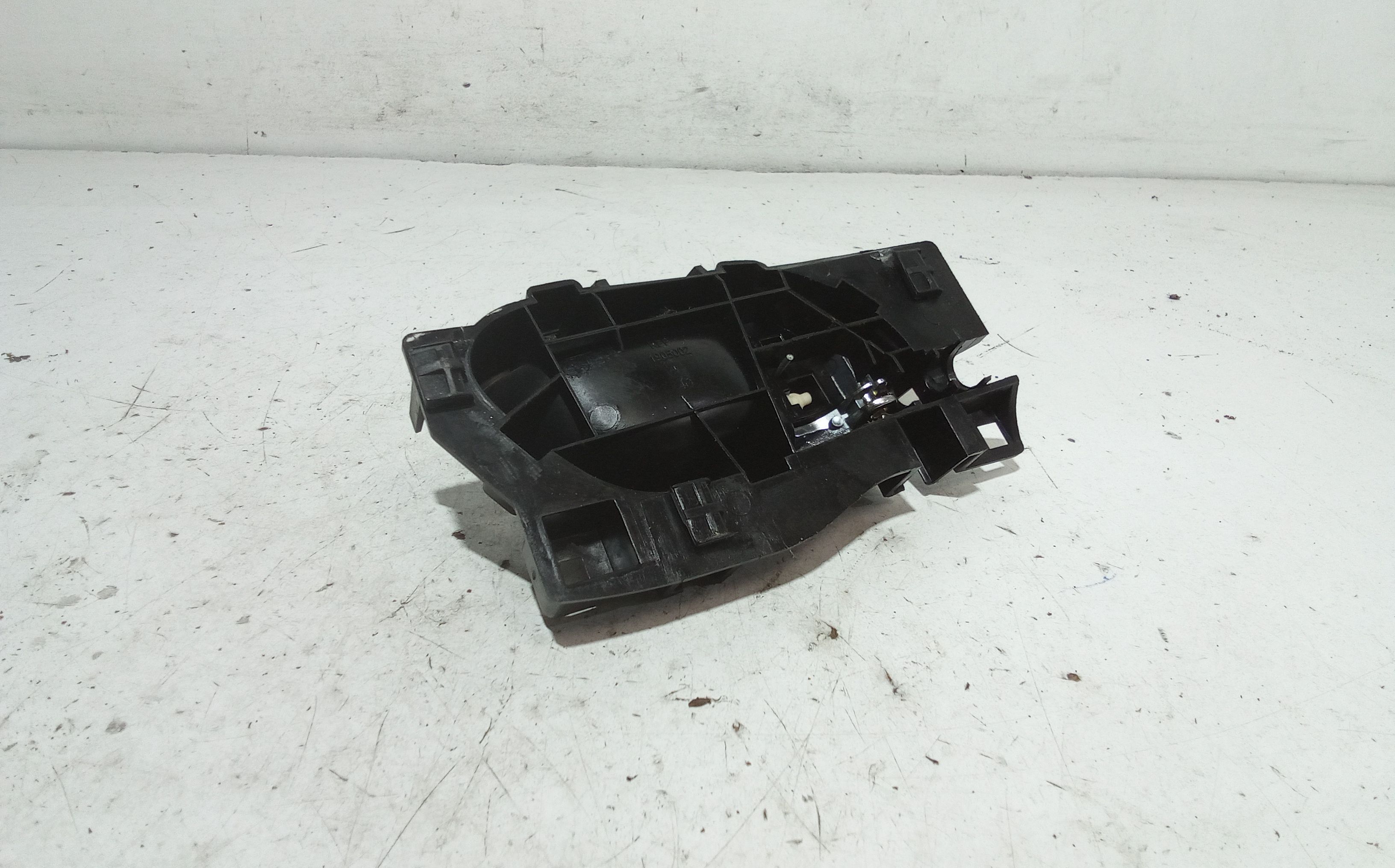 Maniglia interna anteriore Sinistra PEUGEOT 3008 Serie (09>16)