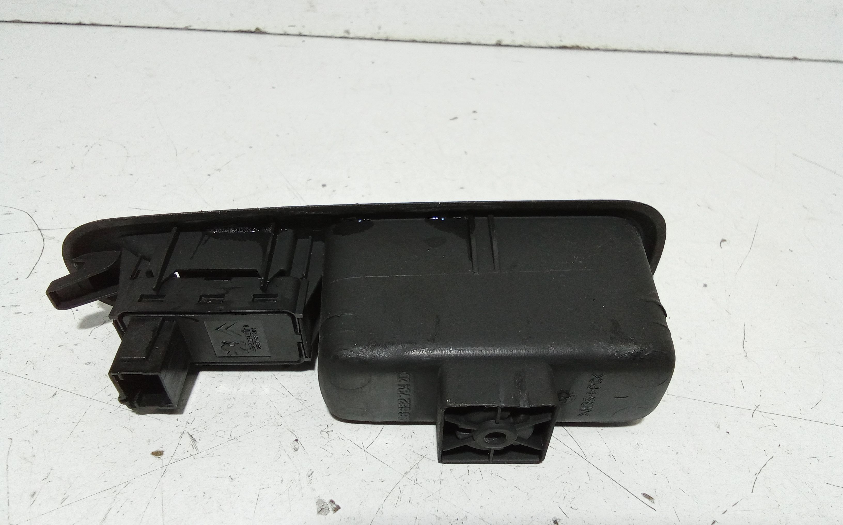 Pulsantiera Posteriore Destra PEUGEOT 3008 Serie (09>16)