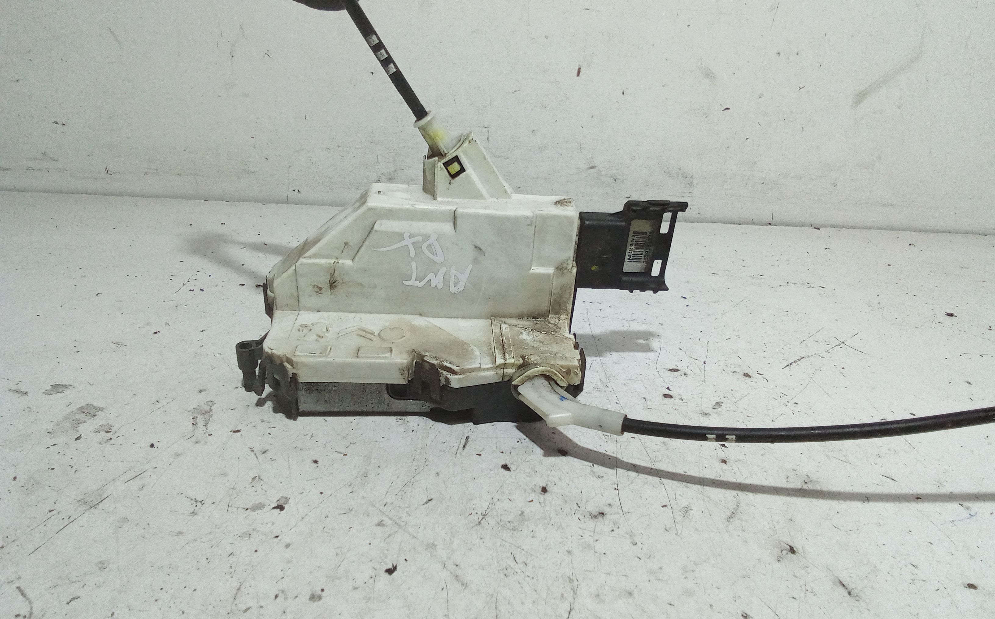 Serratura Anteriore Destra PEUGEOT 3008 Serie (09>16)