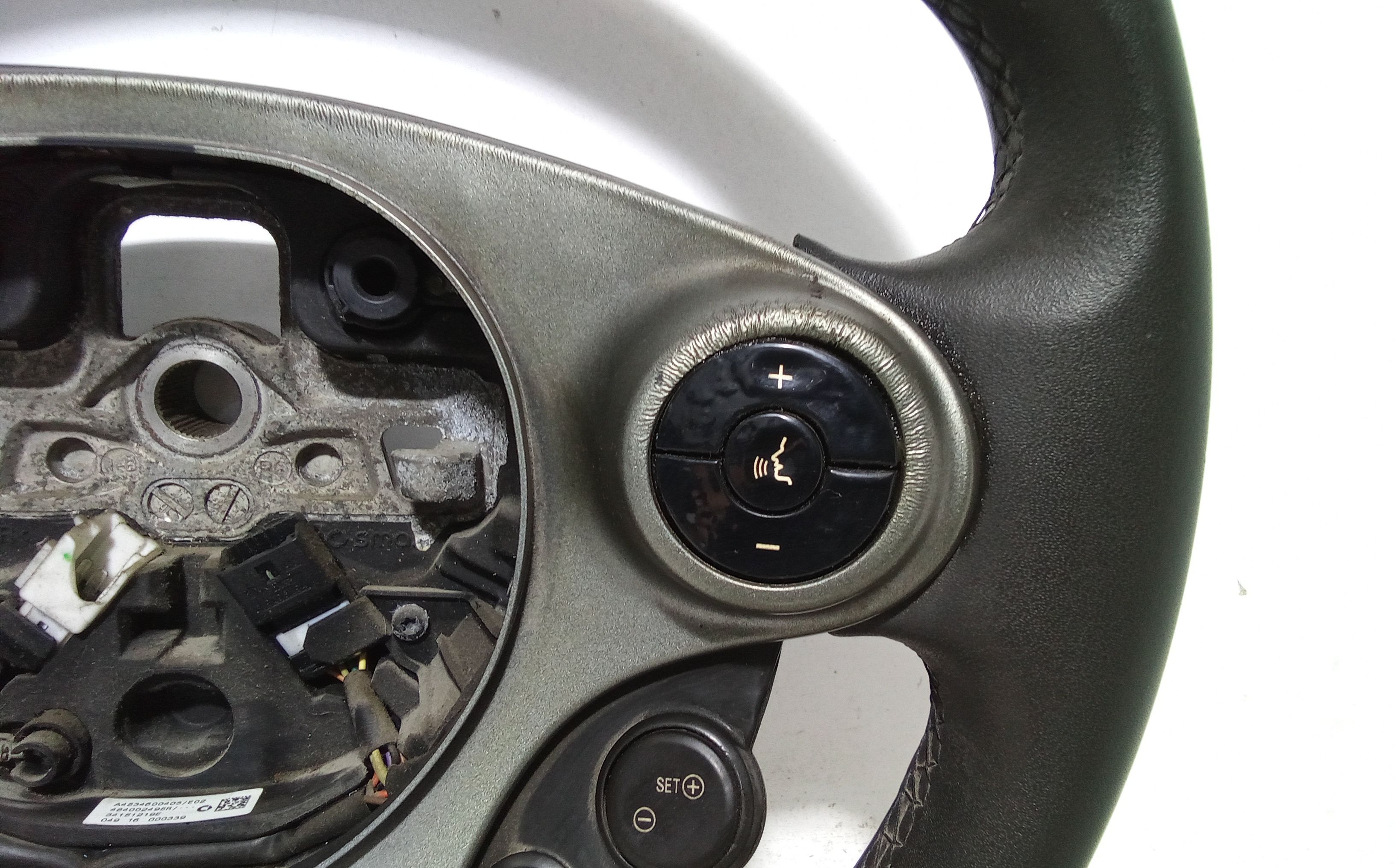 Volante SMART Forfour 453