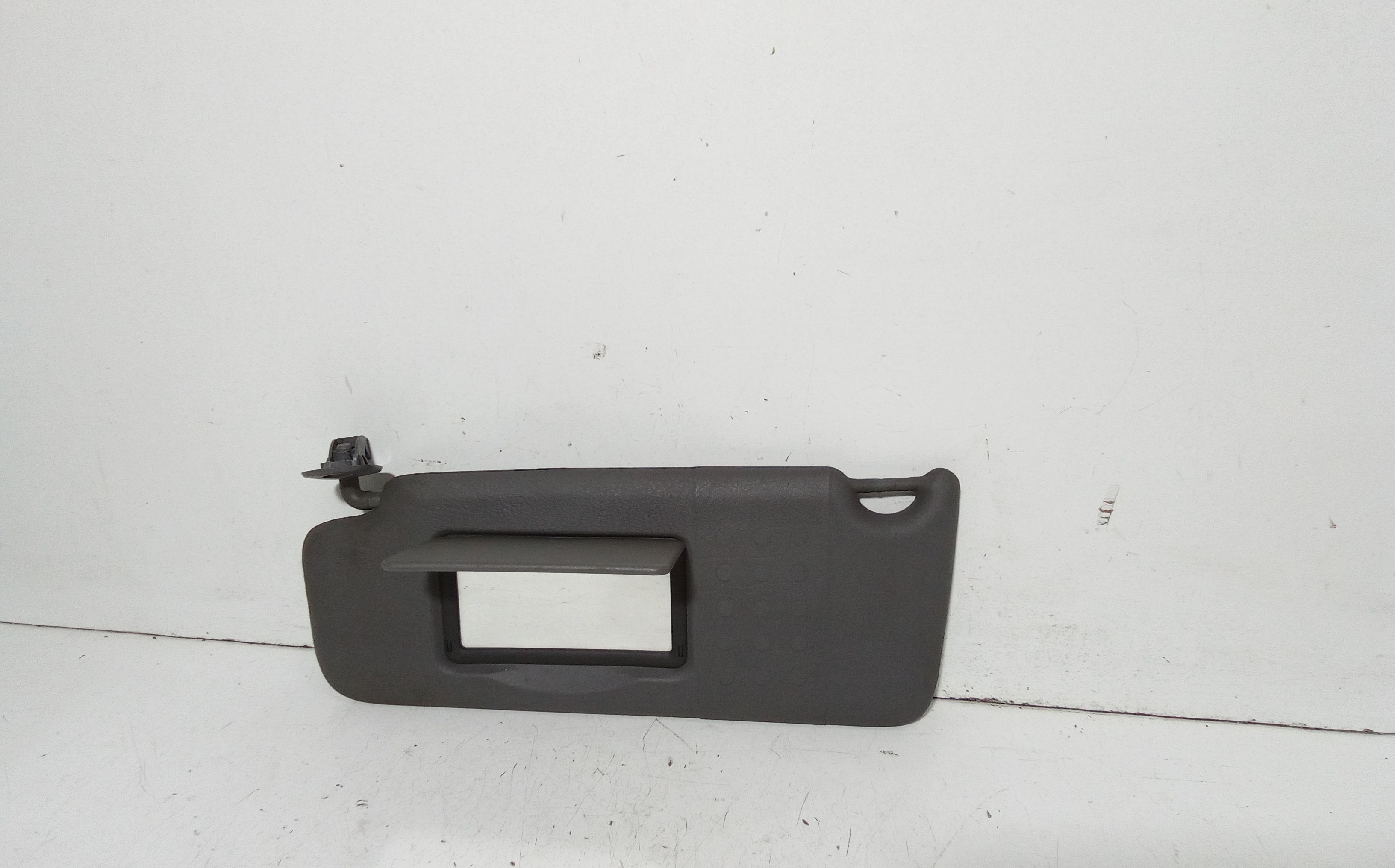 Parasole aletta anteriore Lato Guida RENAULT Clio Serie (99>01)