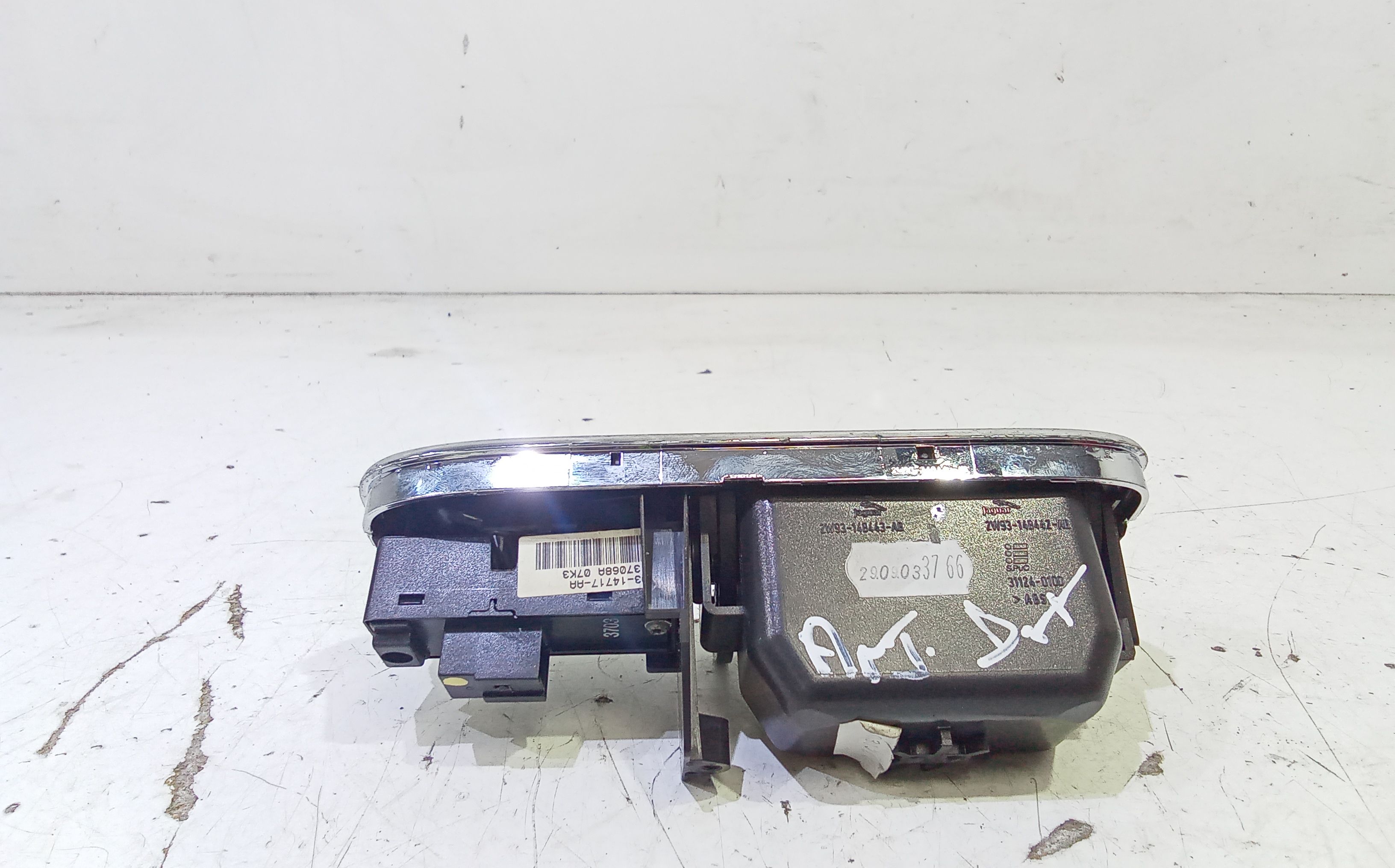 Maniglia interna Anteriore Destra JAGUAR XJ 2 Serie