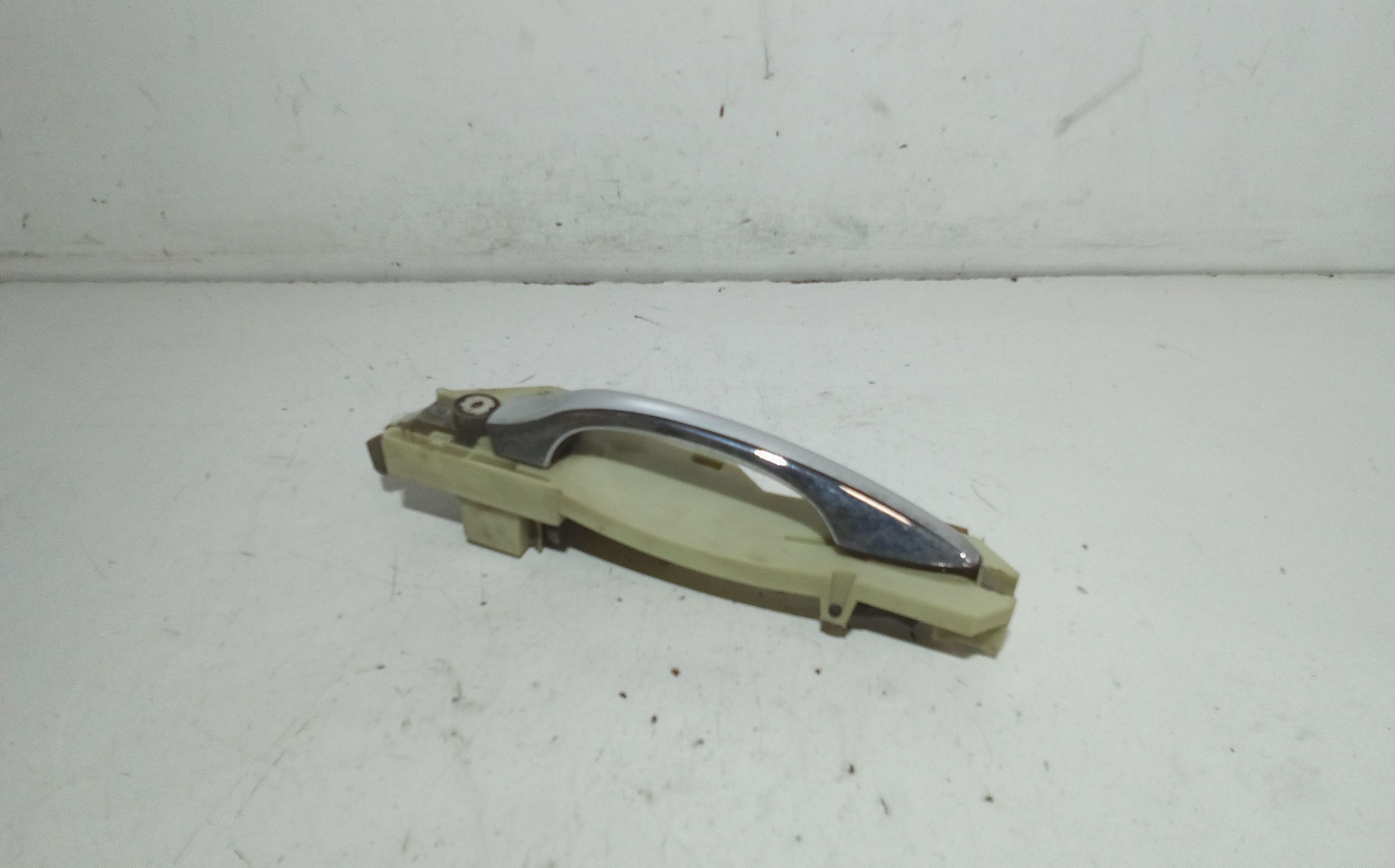 Maniglia esterna Anteriore Sinistra JAGUAR XJ 2 Serie