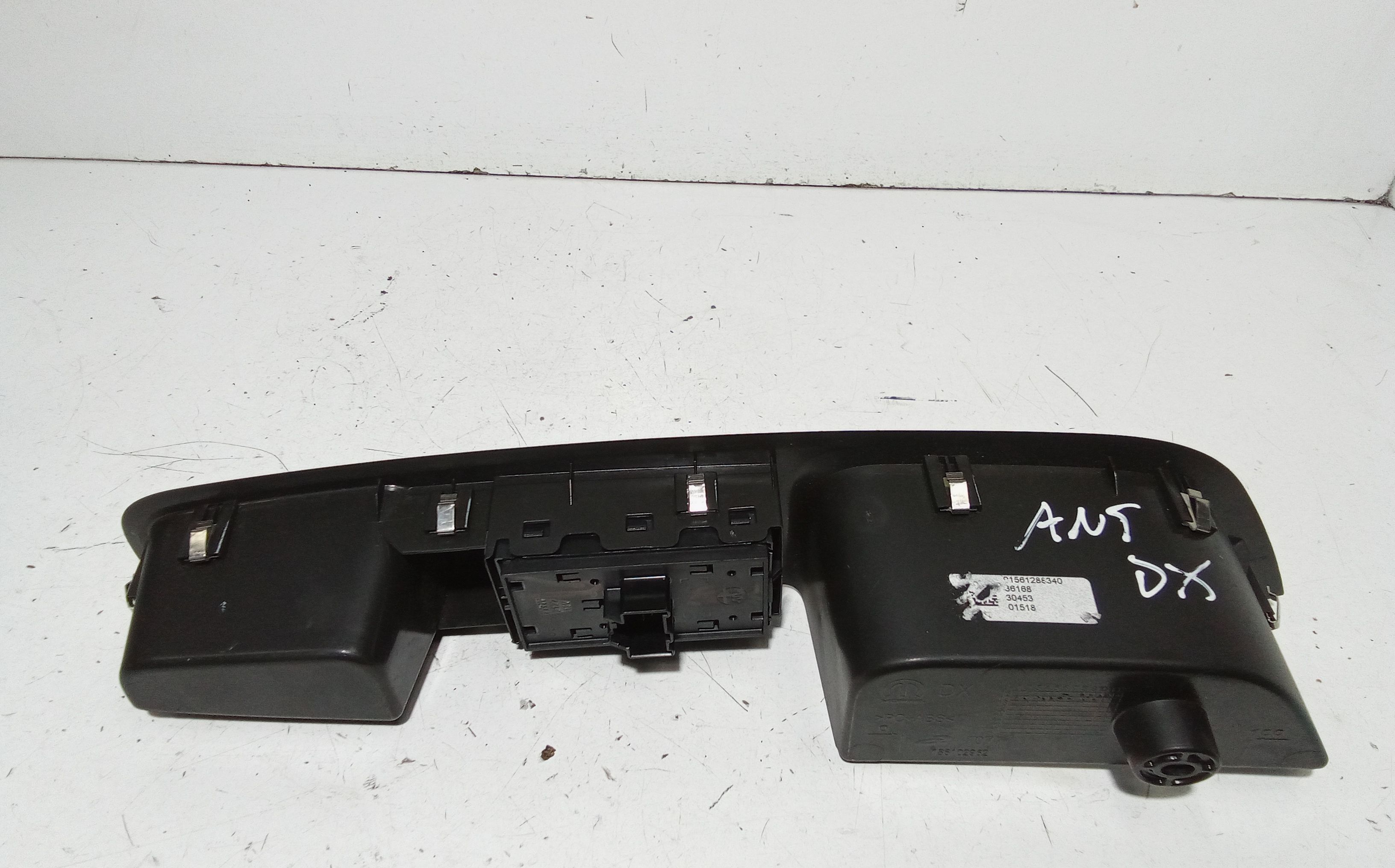 Pulsantiera Anteriore Destra Passeggero ALFA ROMEO Stelvio Serie (949_) (16>)