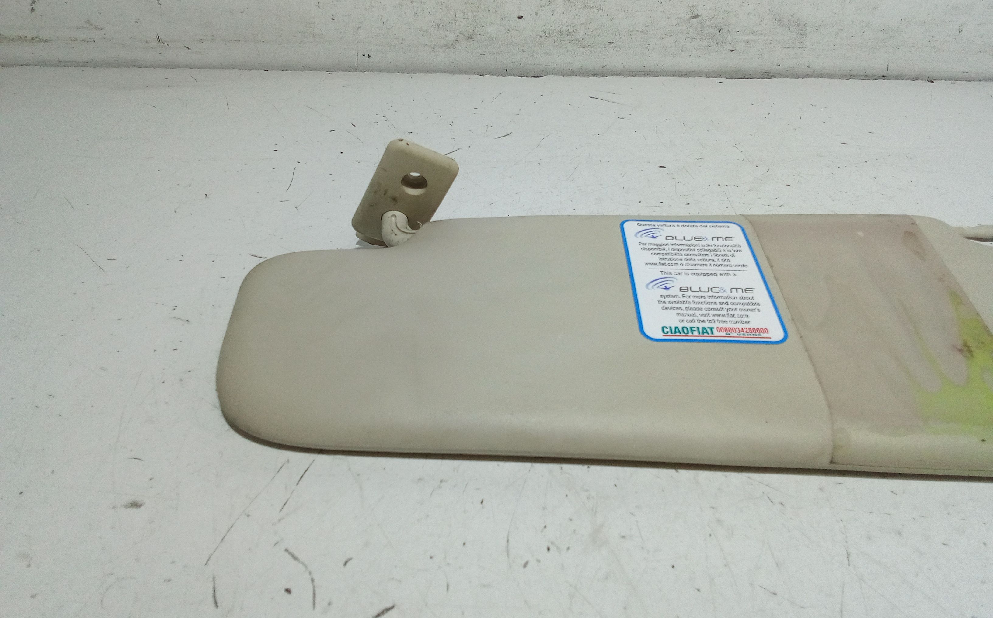 Parasole aletta anteriore Lato Guida FIAT 500 Serie (07>14)