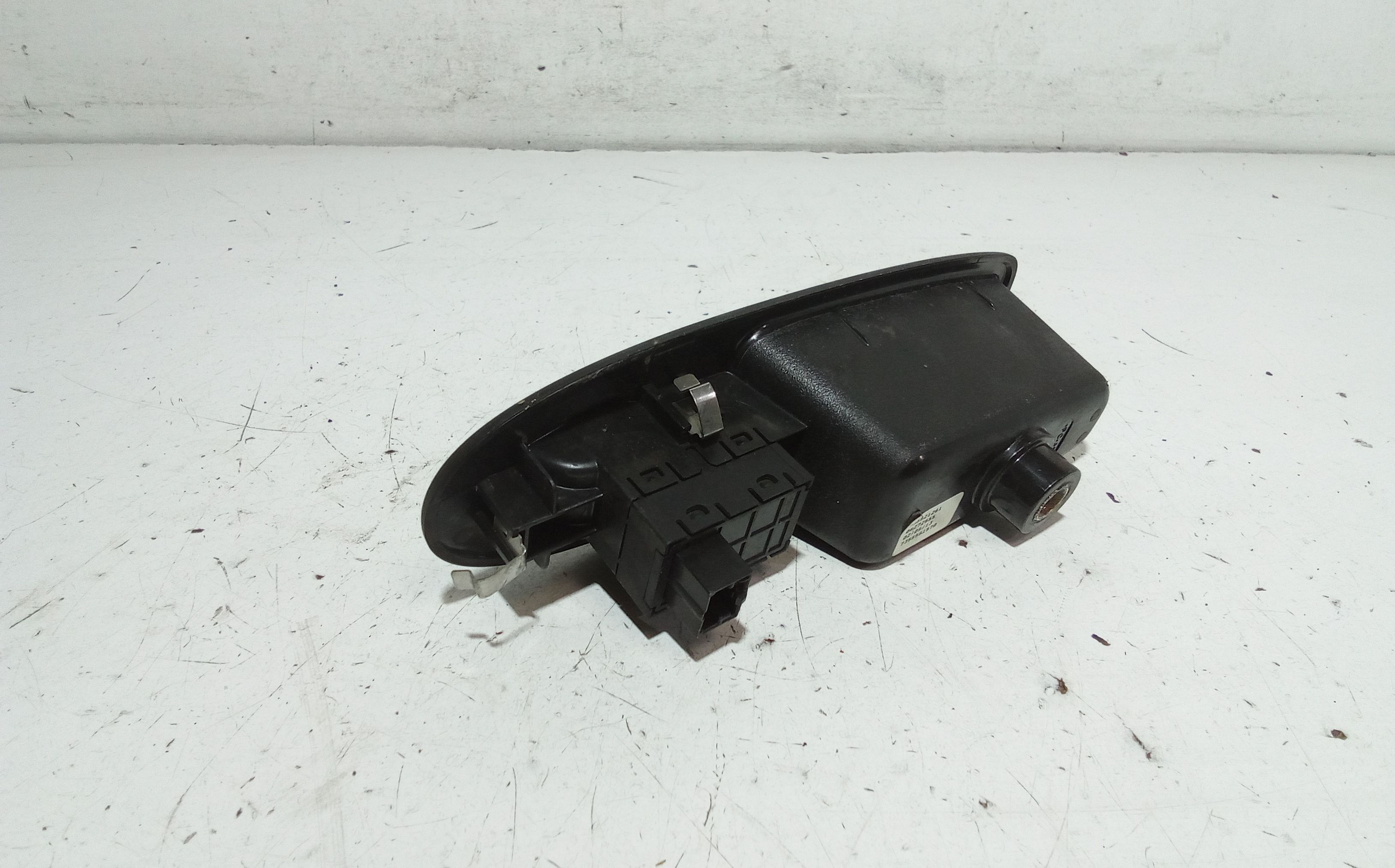 Pulsantiera Posteriore Destra FIAT 500 Serie (07>14)