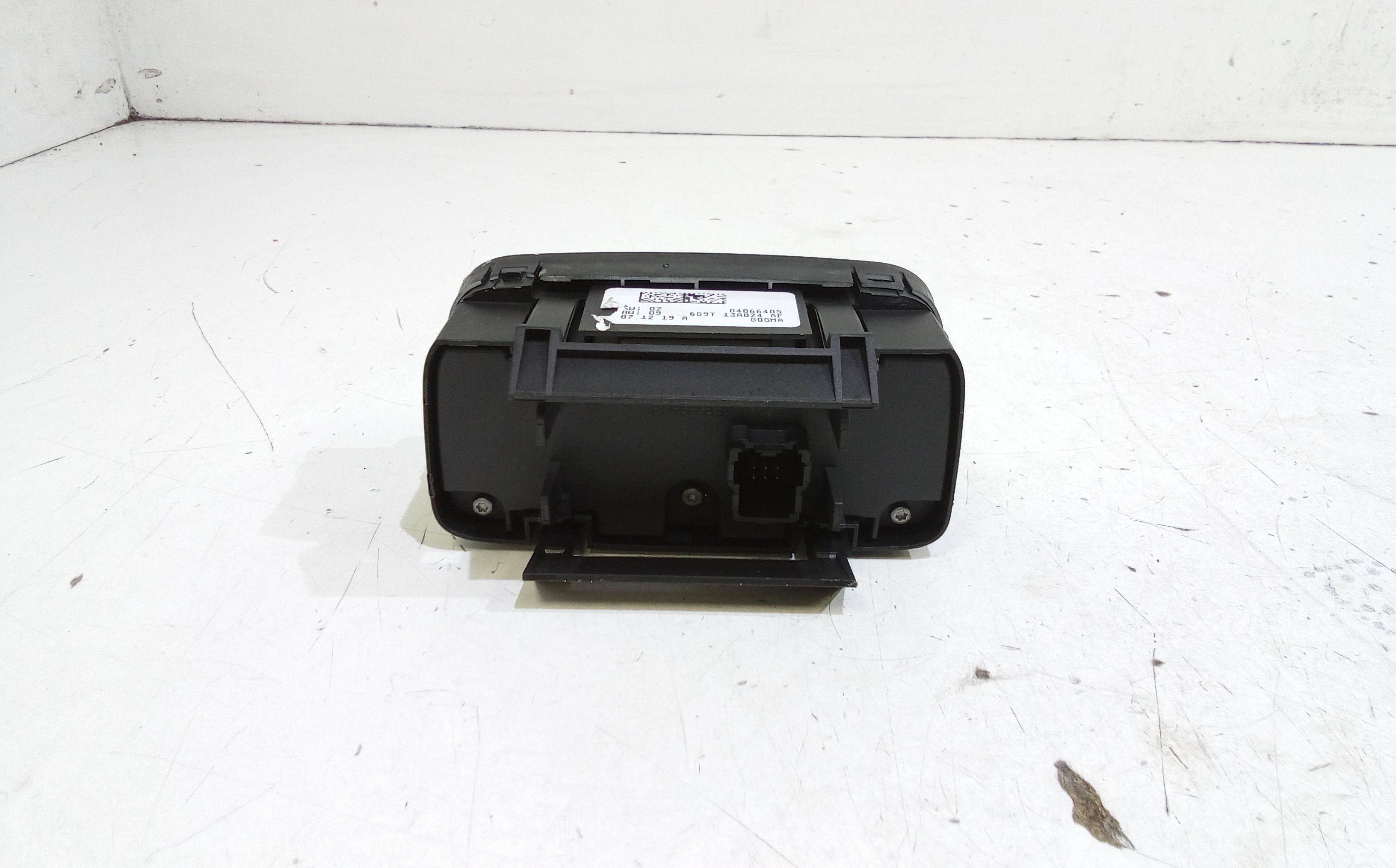 Interruttore comando luci FORD Mondeo Berlina 6 Serie